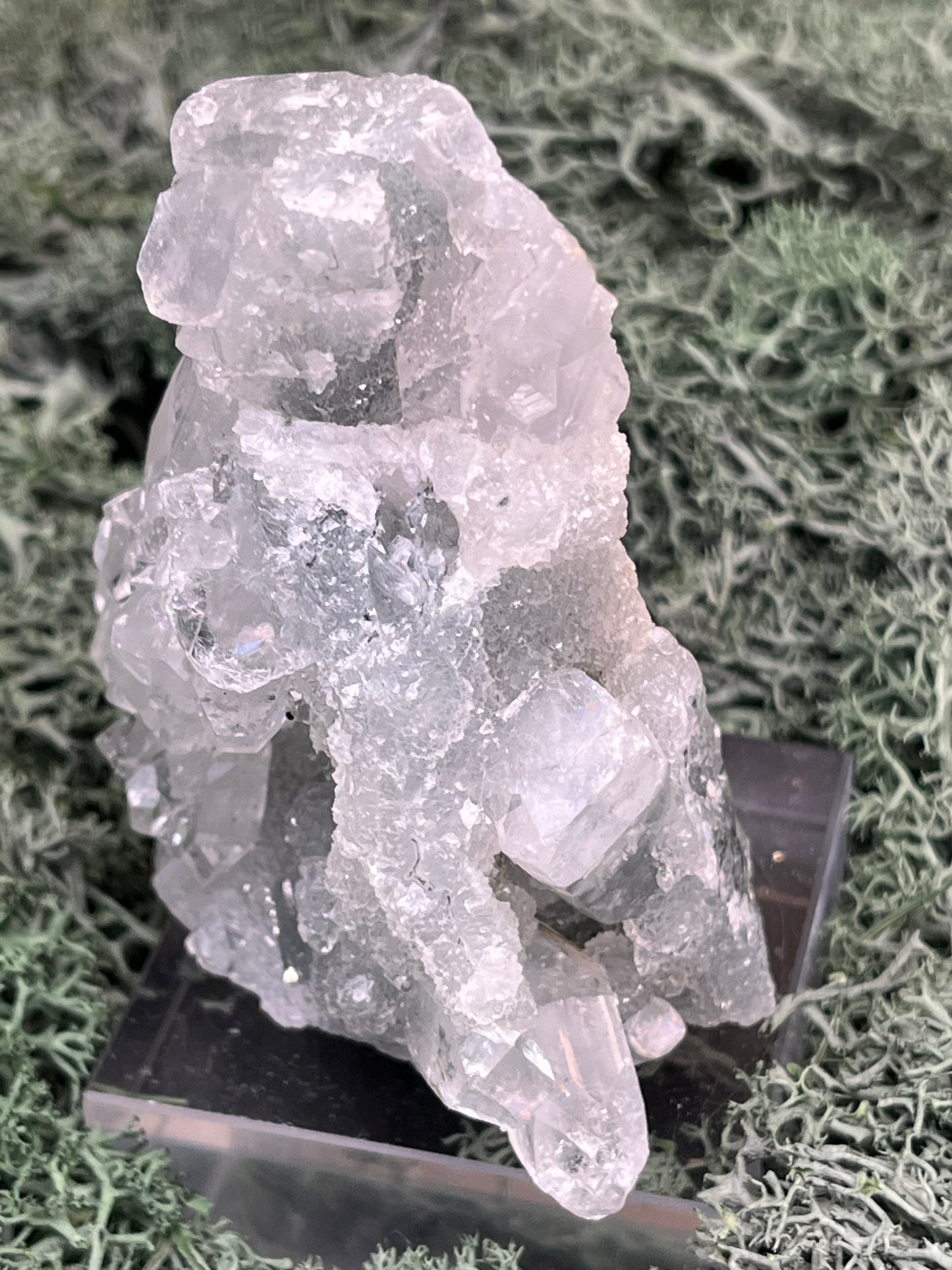 Apophyllit Handstufe aus Indien (152g) - schöne grosse Kristalle - crystal paradise