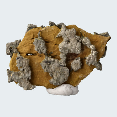 Pyrit auf gelber Matrix aus Mansehra Pakistan (112g)