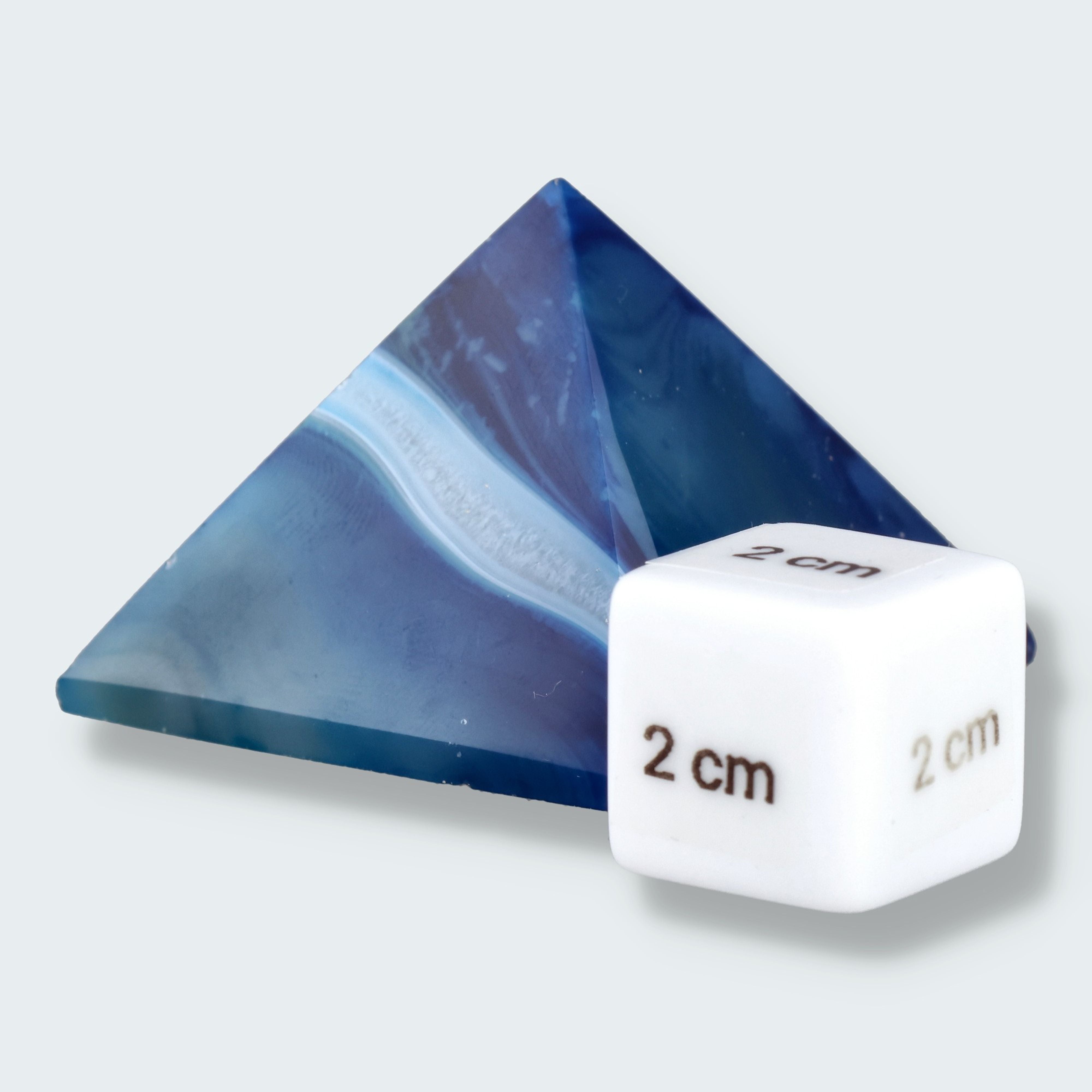 Achatpyramide blau-weiss (3,5 cm) aus Brasilien – Ansicht 3