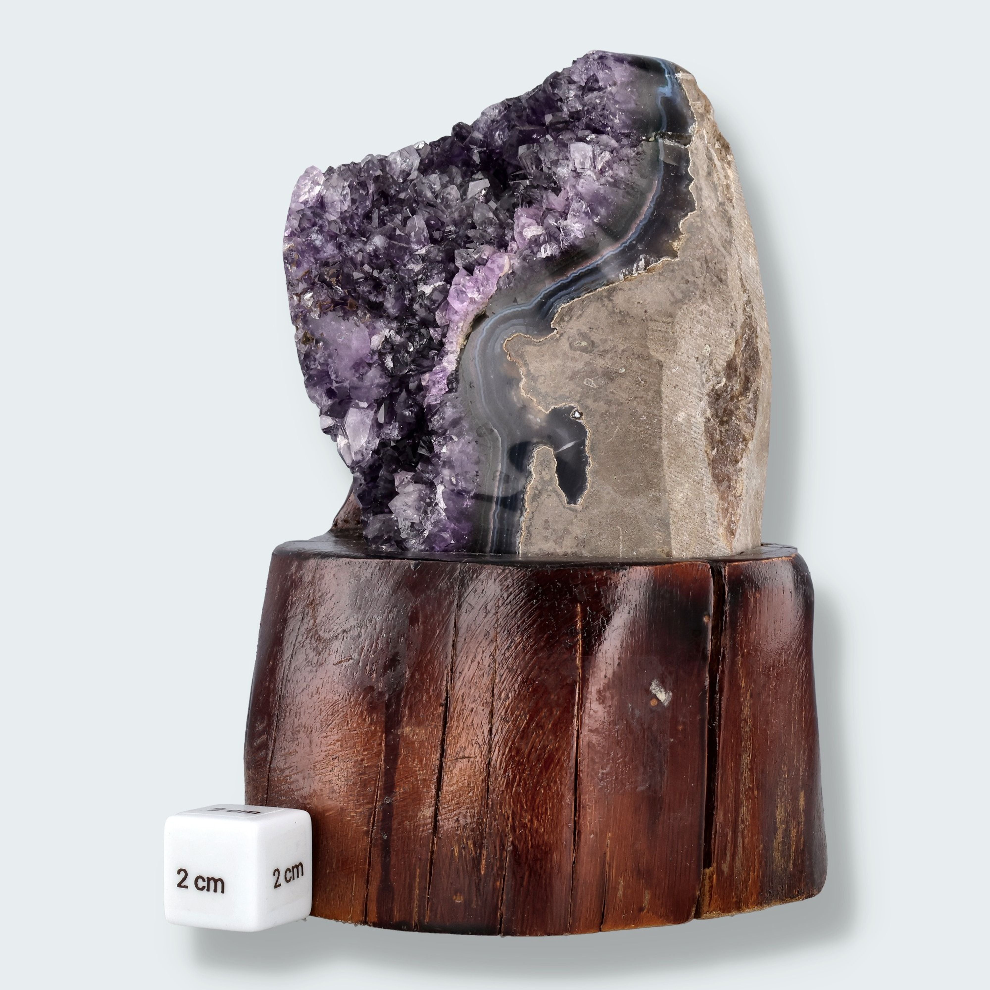 Amethyst Druse auf Holzständer (1046g) – Ansicht 3