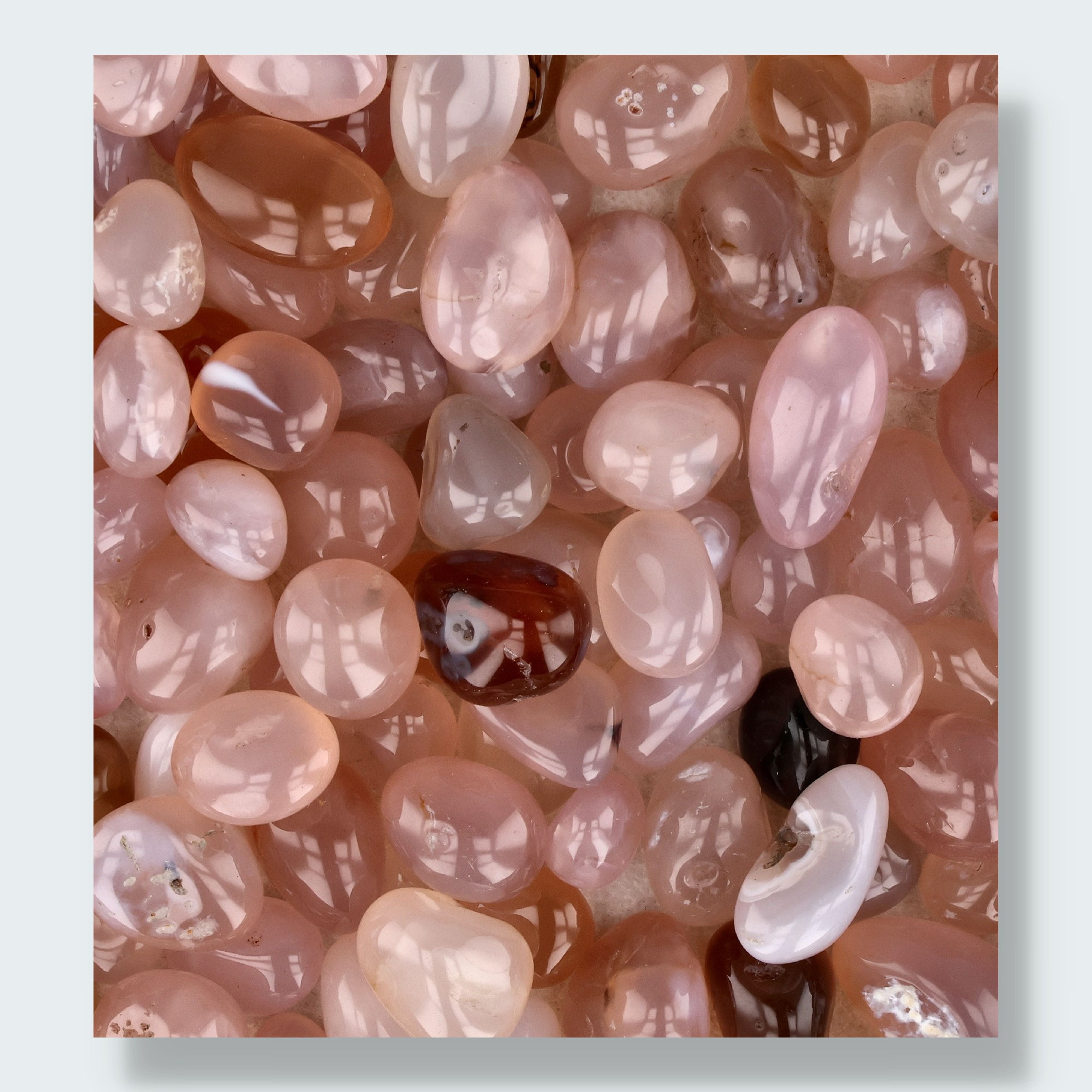 Calcedon Trommelsteine – Ansicht 2