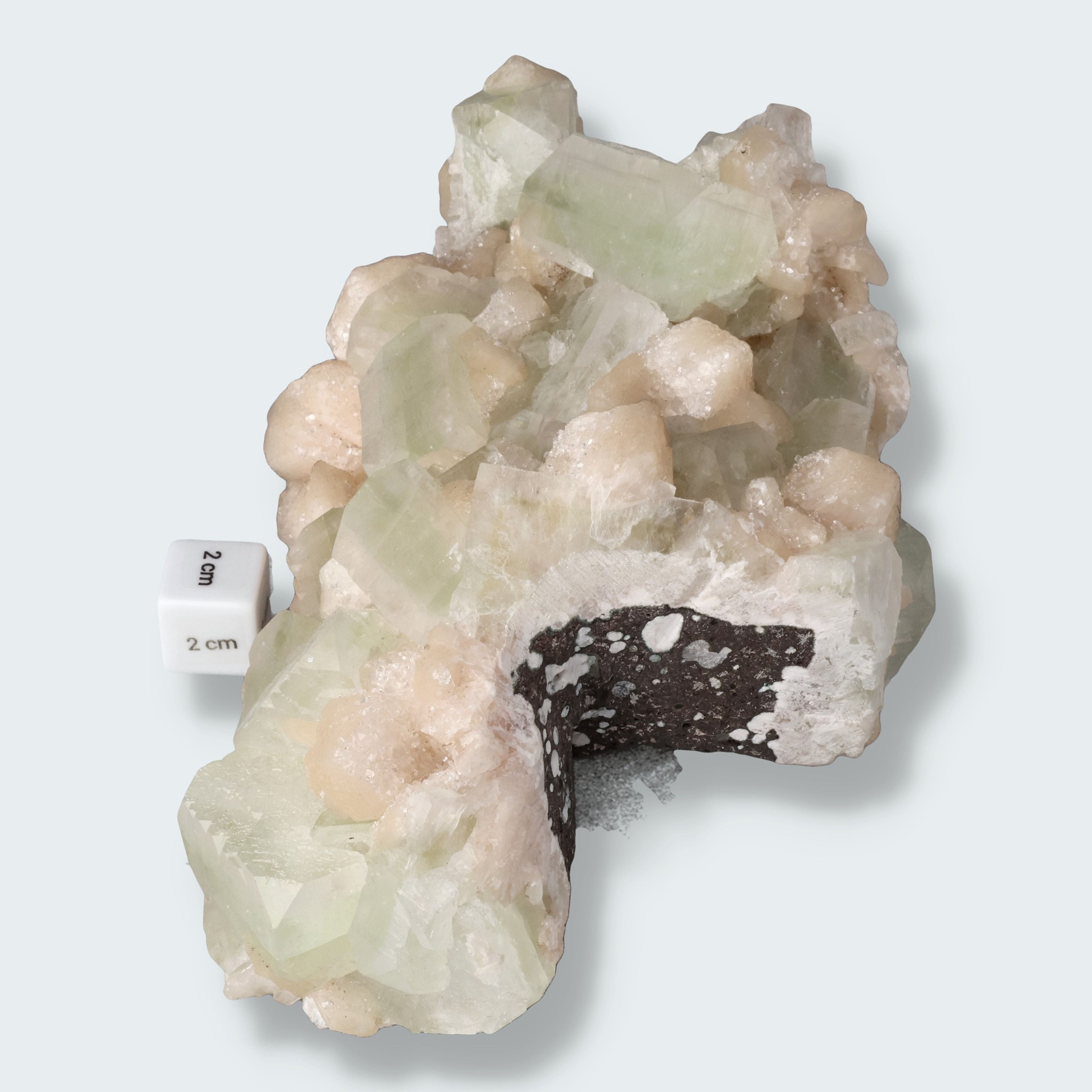 Grüner Apophyllit mit Stilbit aus Indien (2055g) – Ansicht 3