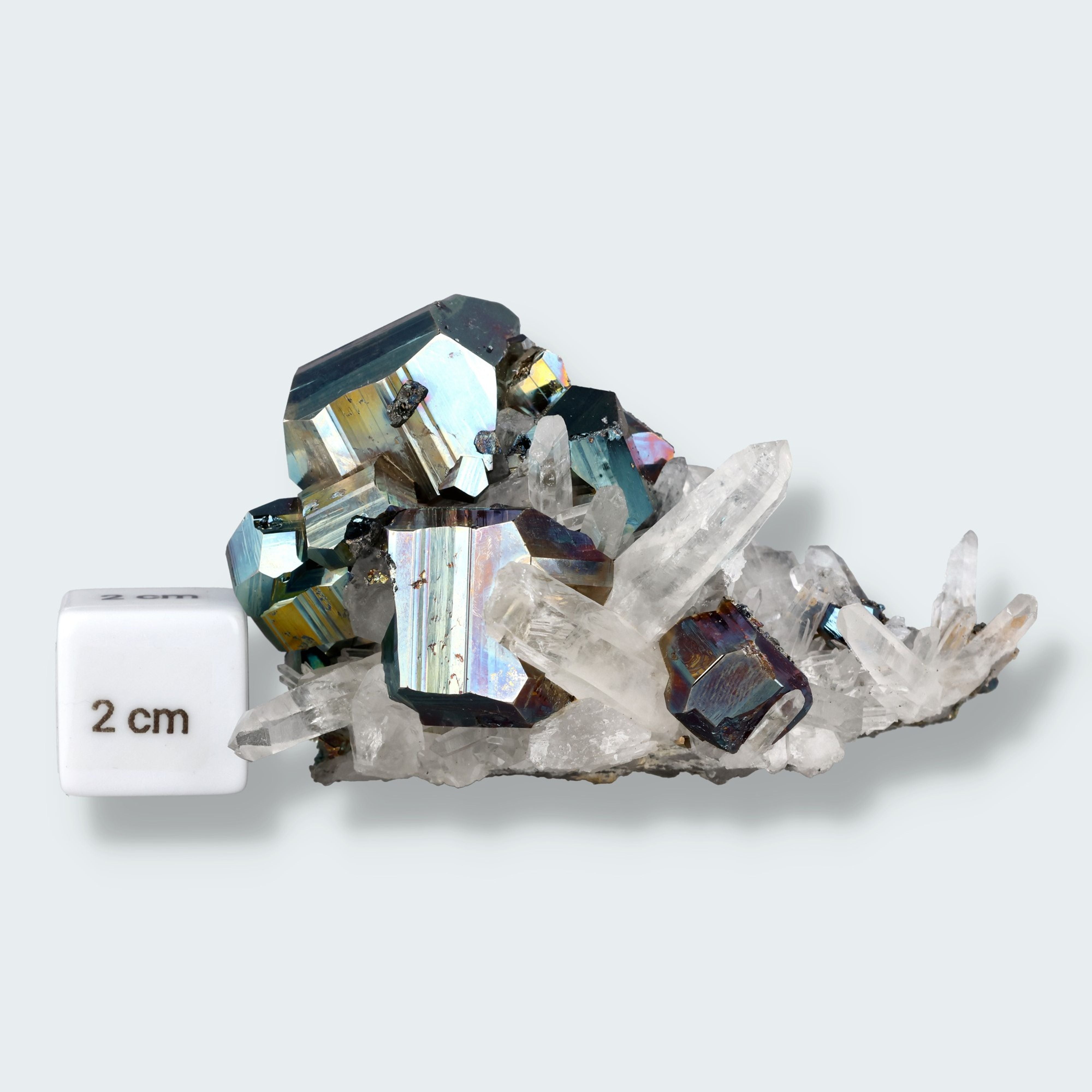 Regenbogen Pyrit an Bergkristall aus Indonesien (268g) – Ansicht 2