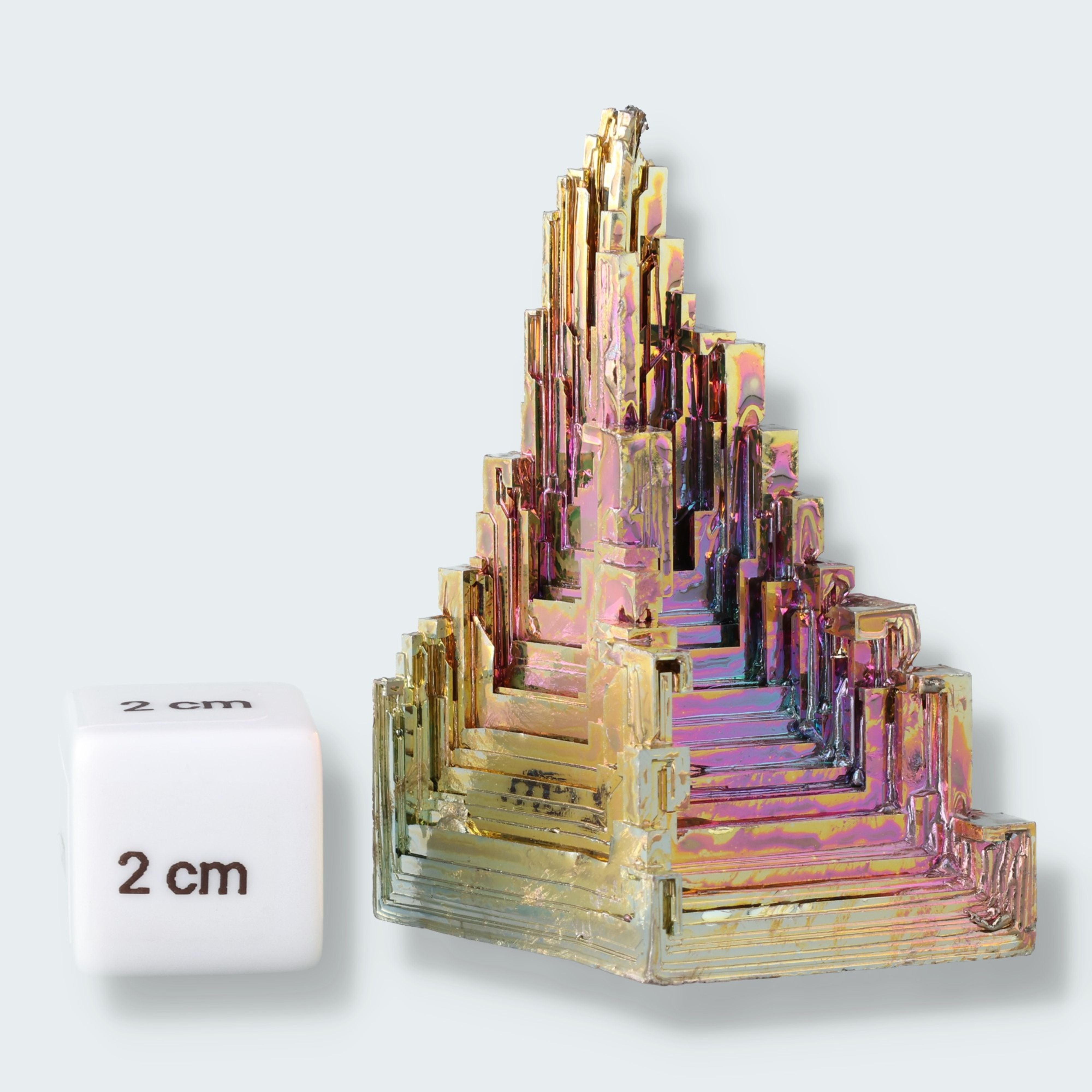 Regenbogen Wismut Kristall (gezüchtet) (142g) – Ansicht 2