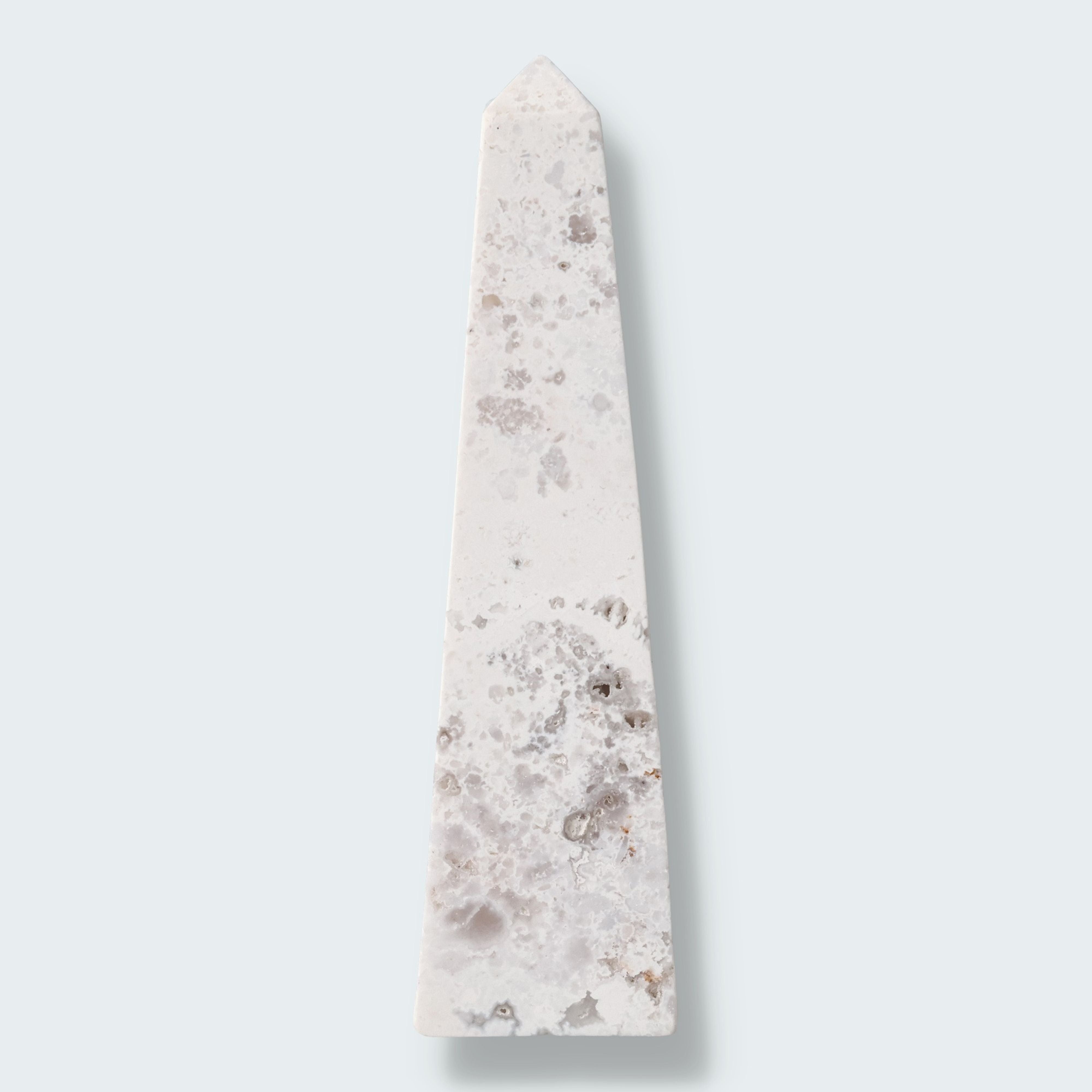 Schneeachat Obelisk (150 - 250 g) – Ansicht 3