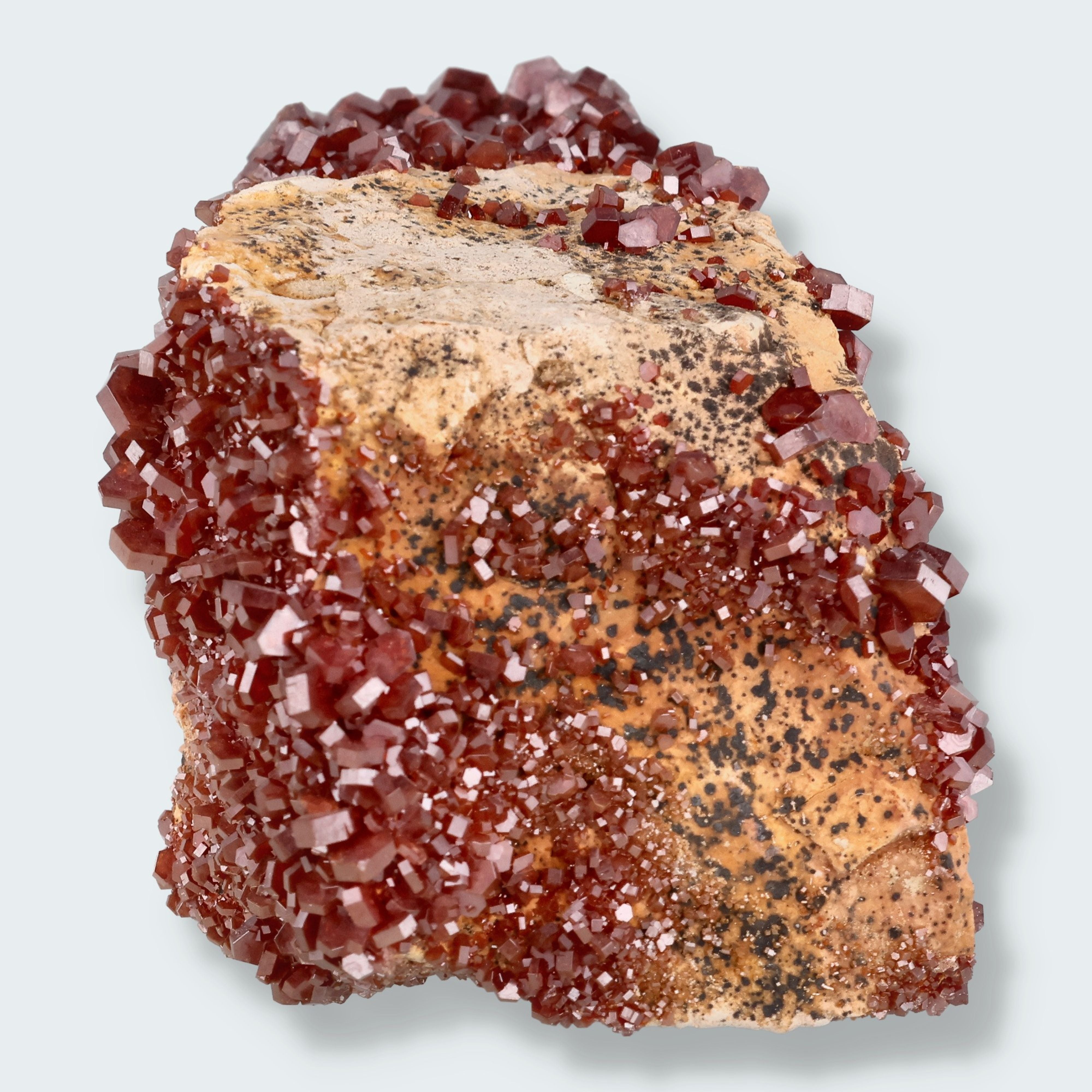 Vanadinit aus Mibladen, Marokko (108g) – Ansicht 3