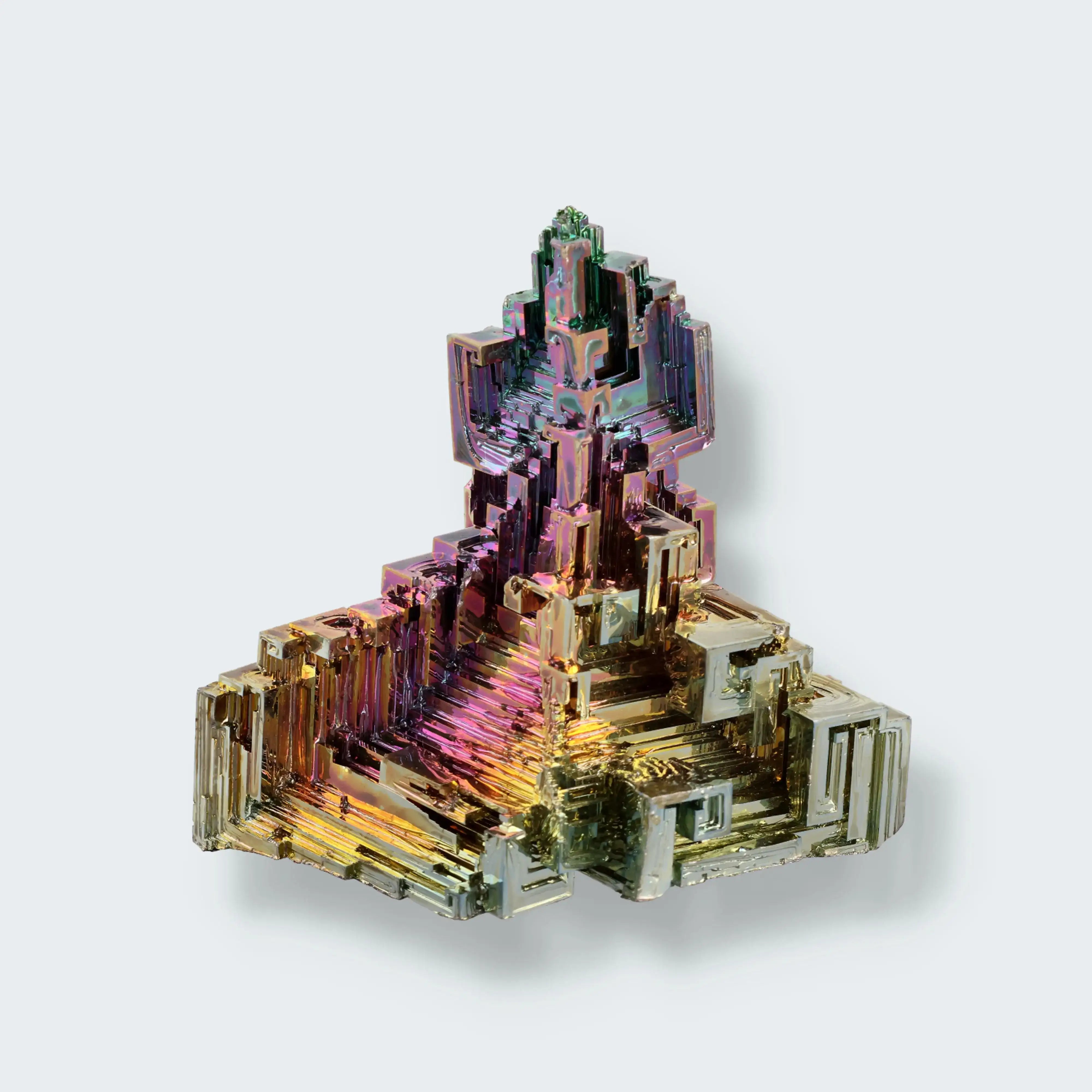 Regenbogen Wismut Kristall (gezüchtet) (197g)