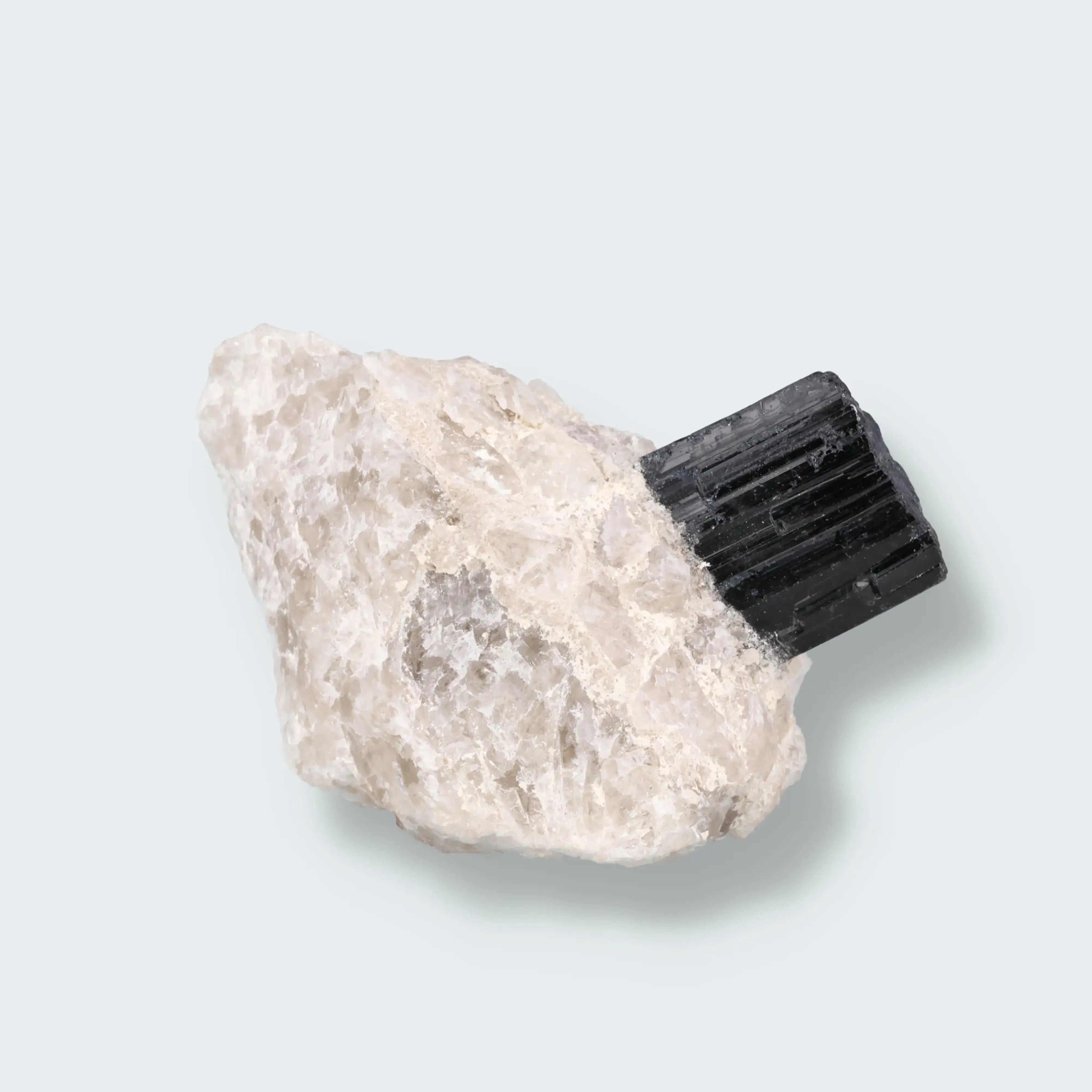 Schwarzer Schörl Turmalin aus Madagaskar (404g)