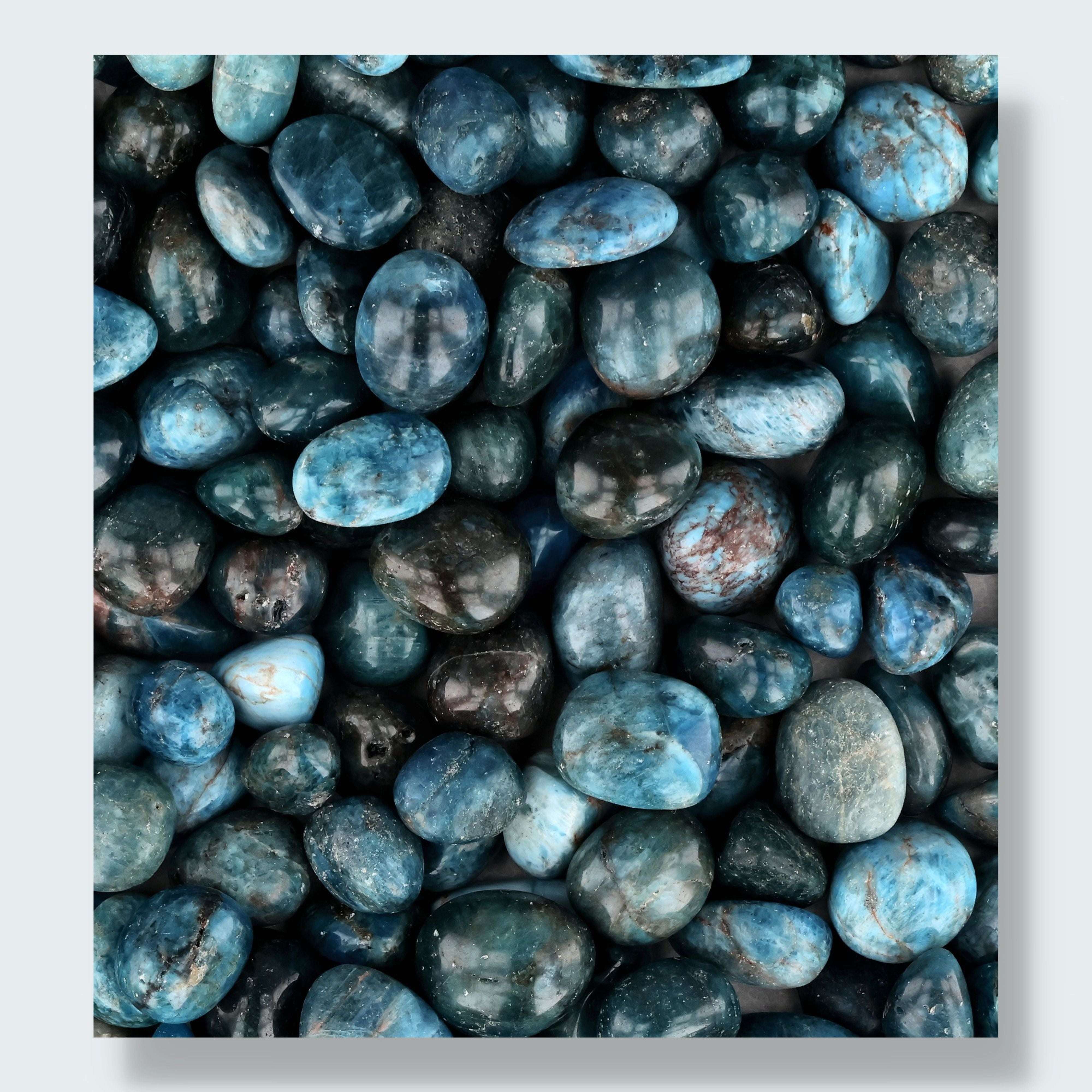 Blauer Apatit Trommelsteine