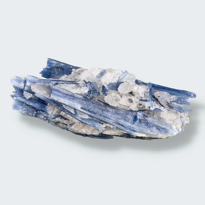 Blauer Kyanit (Disthen) aus Brasilien (193g)