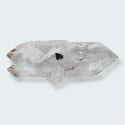 Schwarzer Schörl Turmalin an Himalaya Bergkristall (63g)