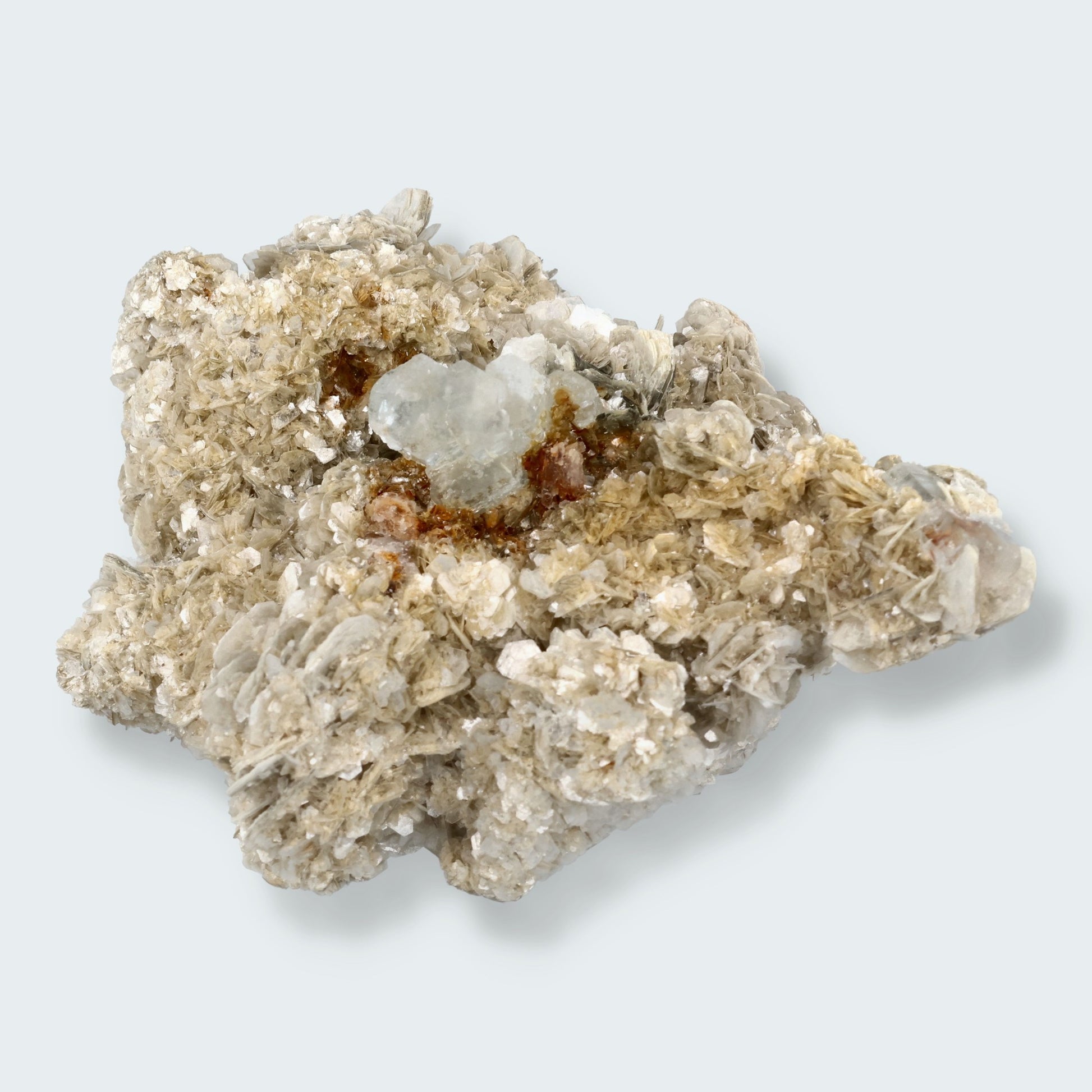 Aquamarin Handstufe an Albit und Quarz aus Pakistan (220g)