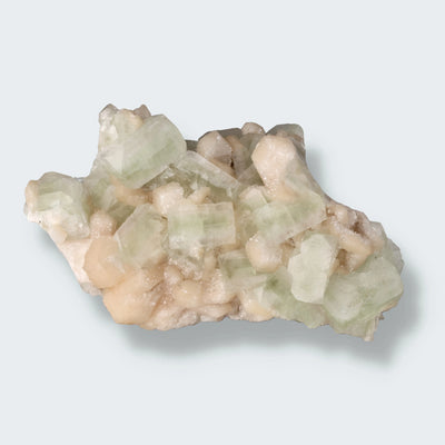 Grüner Apophyllit mit Stilbit aus Indien (2055g)