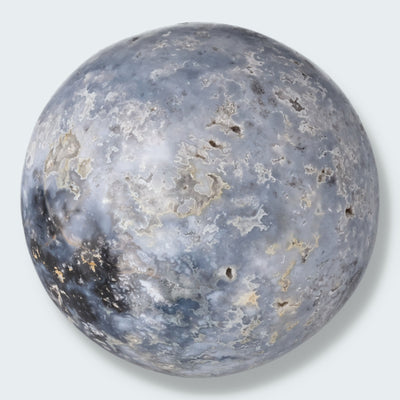 Kugeln aus Blue Pacific Achat (1554g) 10cm