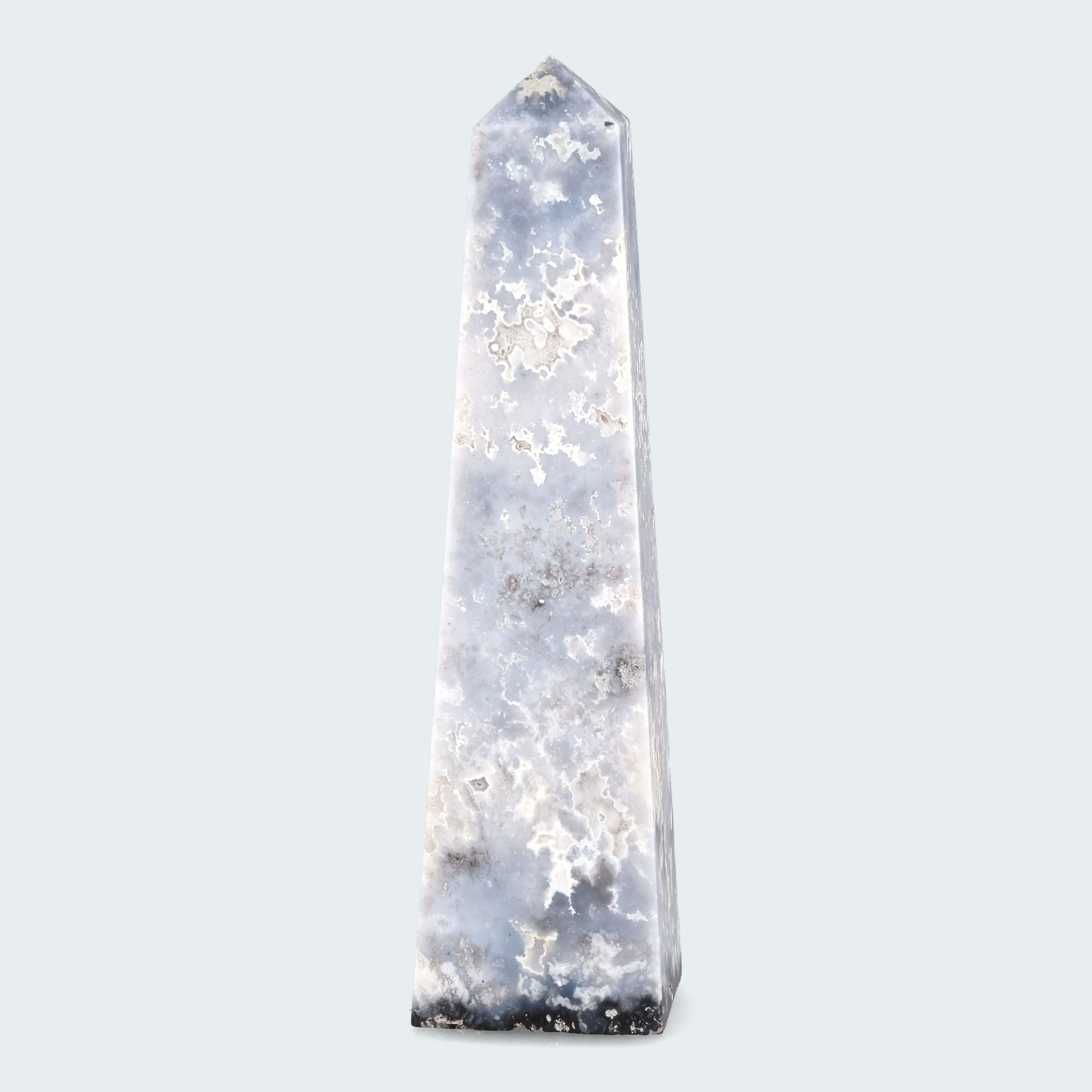 Obelisk aus Blue Pacific Achat (250-350g)