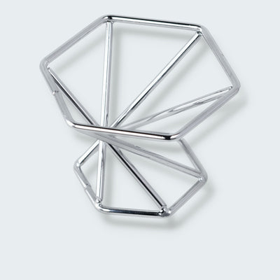 Gedrehte Kugelbasis aus Metall