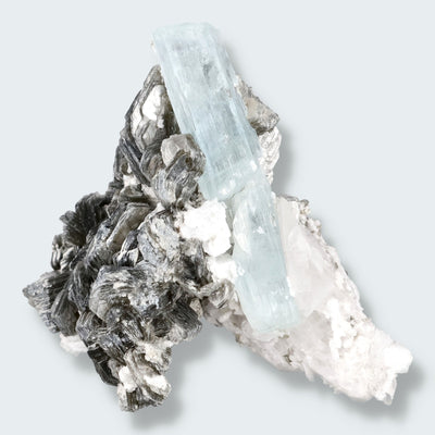 Aquamarin Kristall auf Feldspat aus Pakistan (41g)