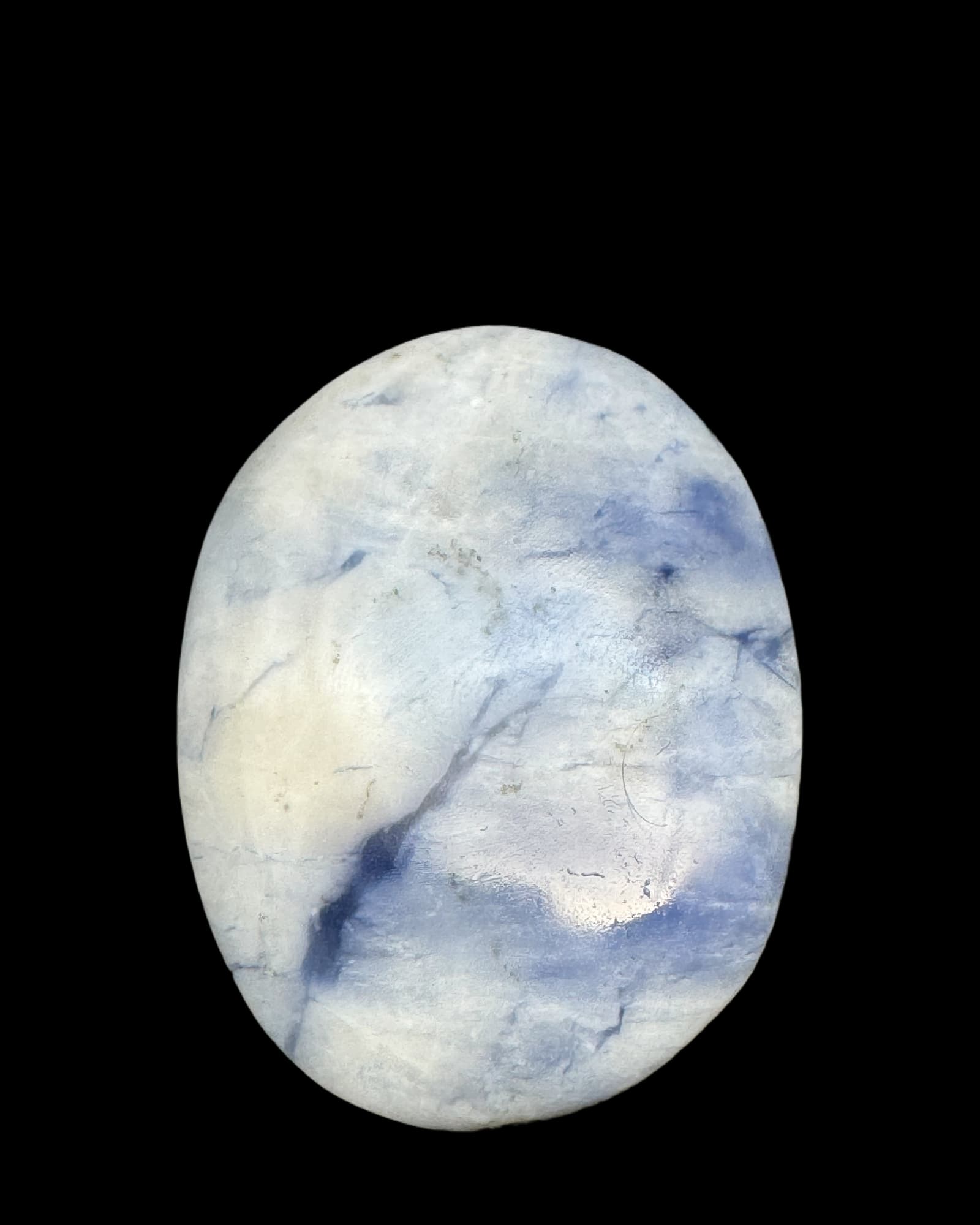Soldalit cabochon