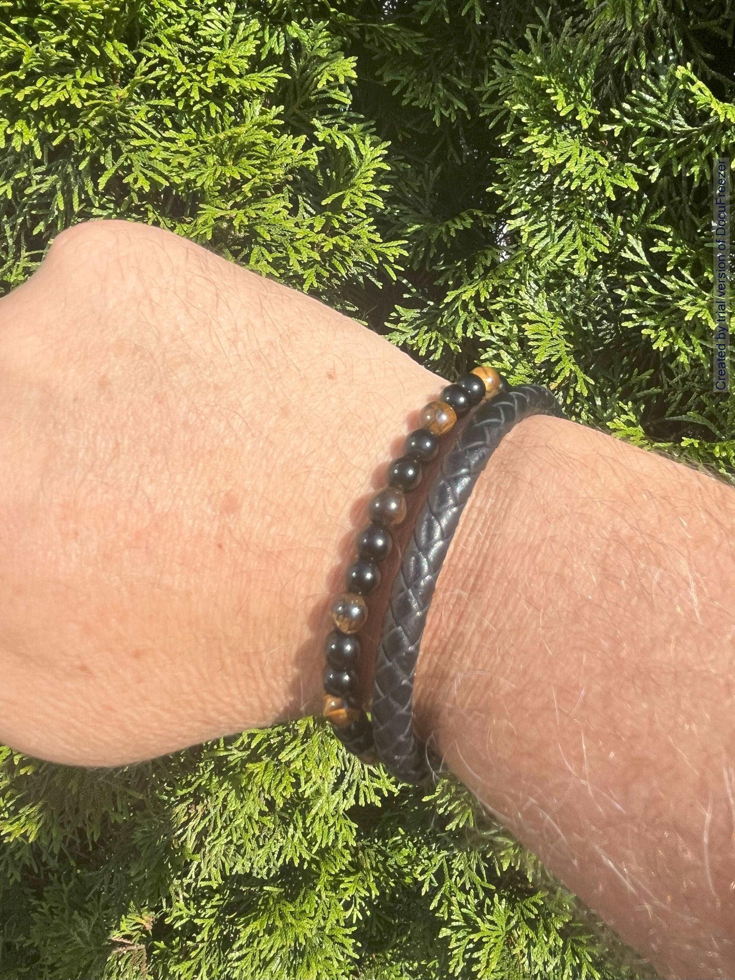 Armband aus Tigerauge-Perlen 6 mm mit Leder- verschiedene Varianten - 1 Stück