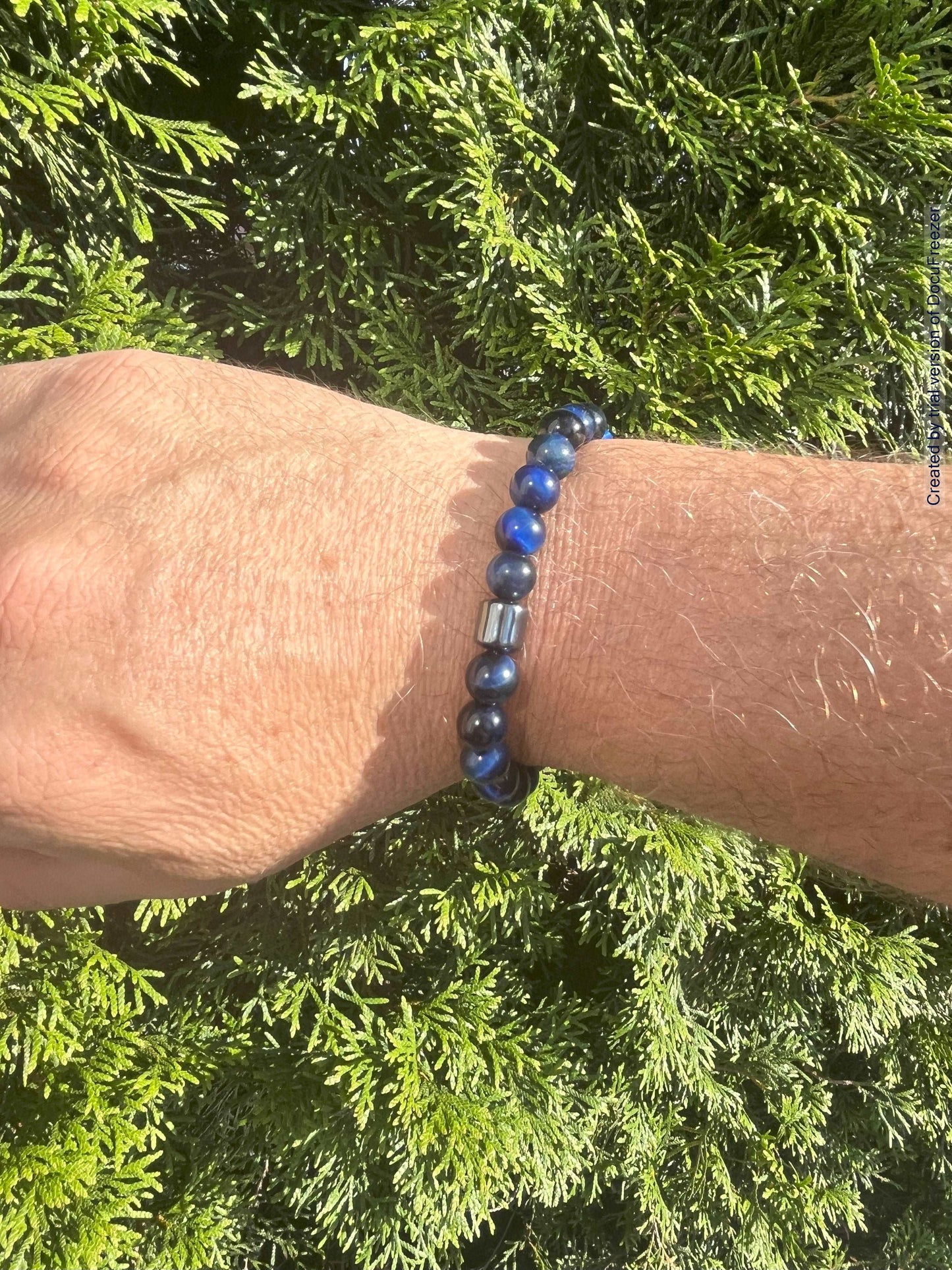 Armband aus blauem Apatit -Perlen 8 mm mit Charm - verschiedene Varianten - 1 Stück