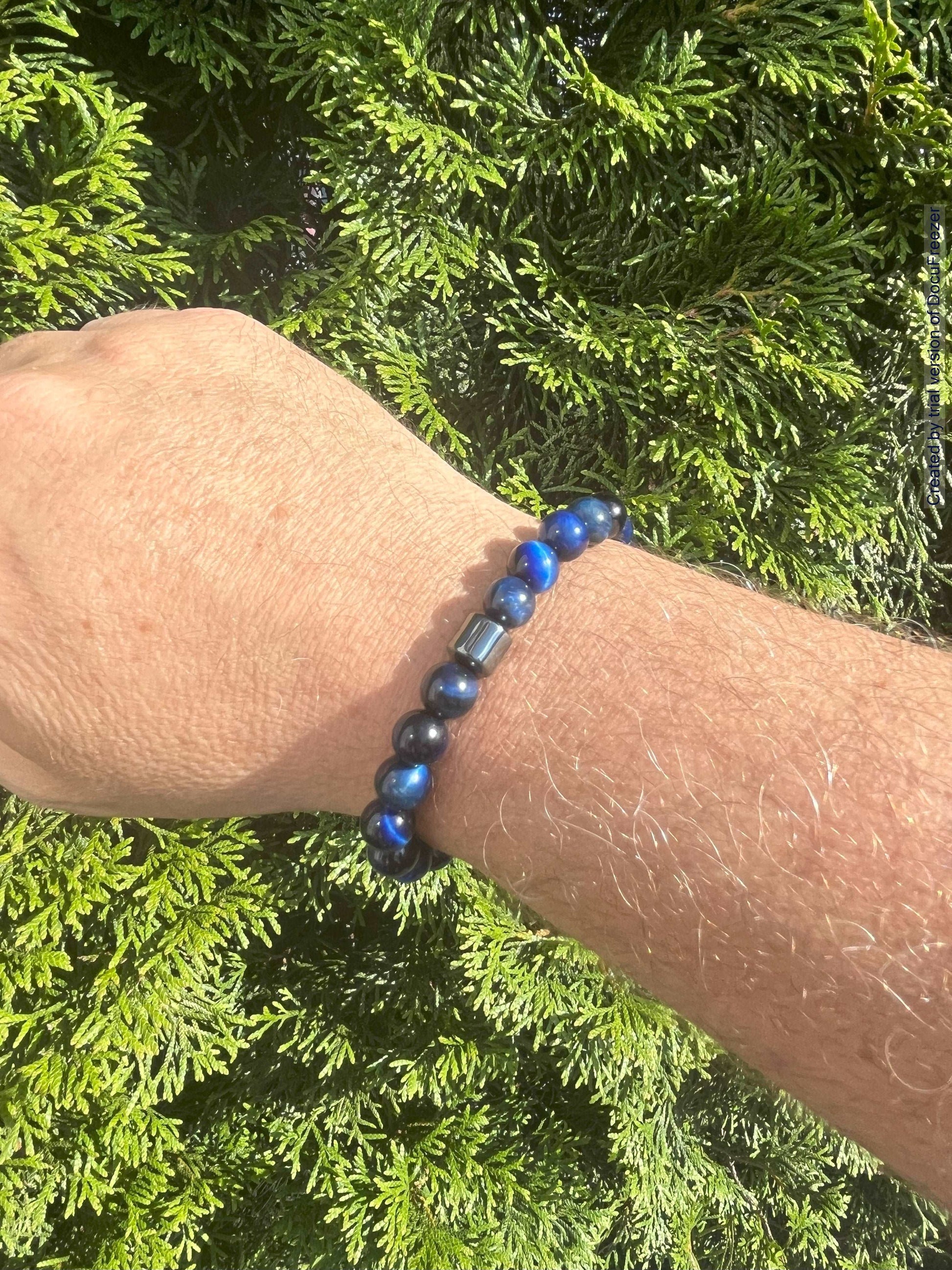 Armband aus blauem Apatit -Perlen 8 mm mit Charm - verschiedene Varianten - 1 Stück