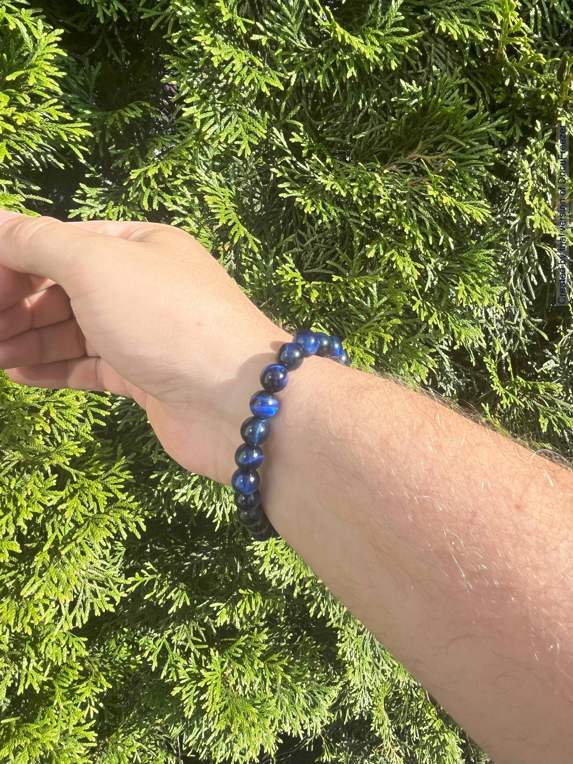 Armband aus blauem Apatit -Perlen 8 mm mit Charm - verschiedene Varianten - 1 Stück