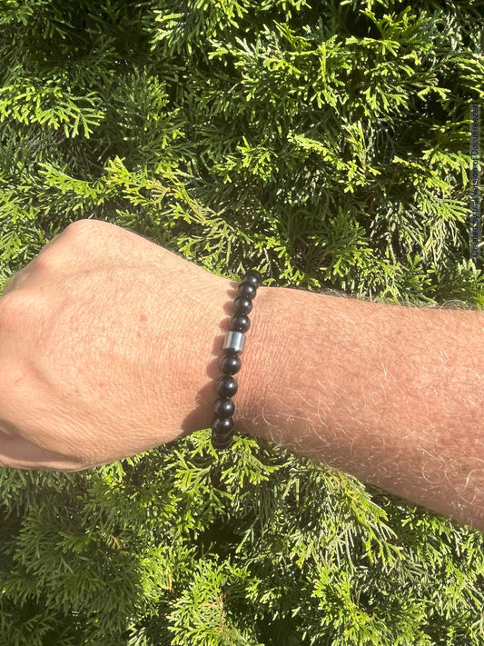 Armband aus Obsidian-Perlen 8 mm mit Charm - verschiedene Varianten - 1 Stück