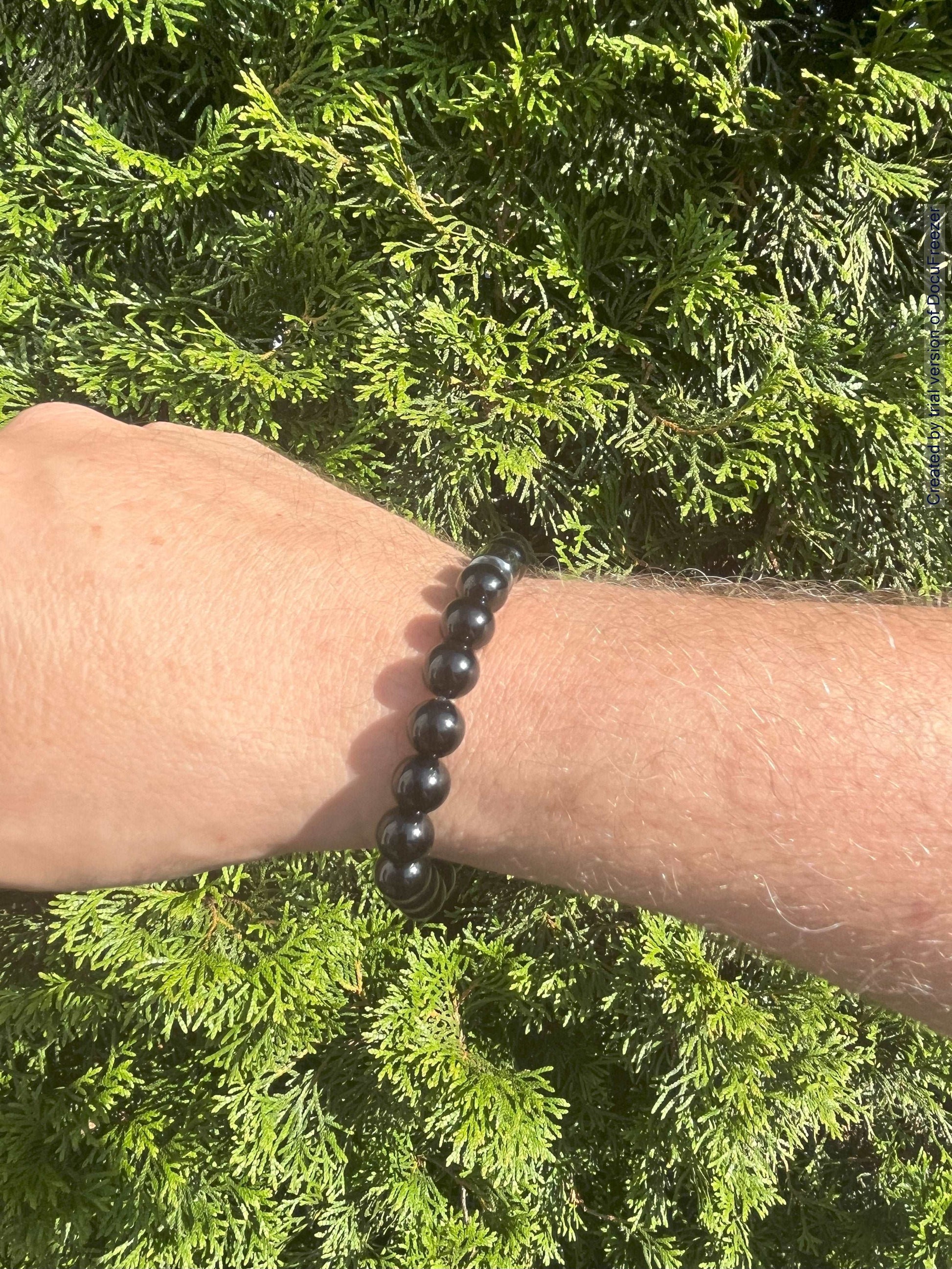 Armband aus Obsidian-Perlen 8 mm mit Charm - verschiedene Varianten - 1 Stück