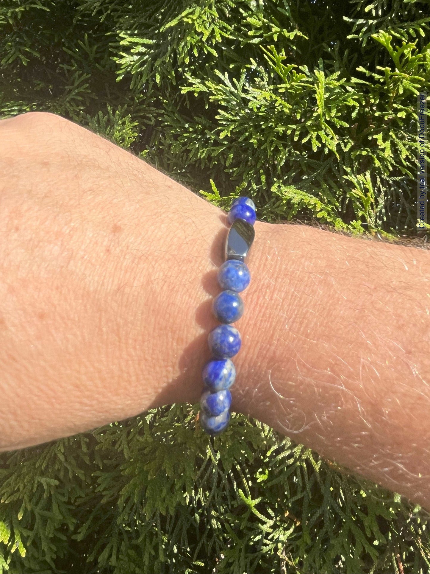 Armband aus Lapis Lazuli-Perlen 8 mm mit Charm - verschiedene Varianten - 1 Stück