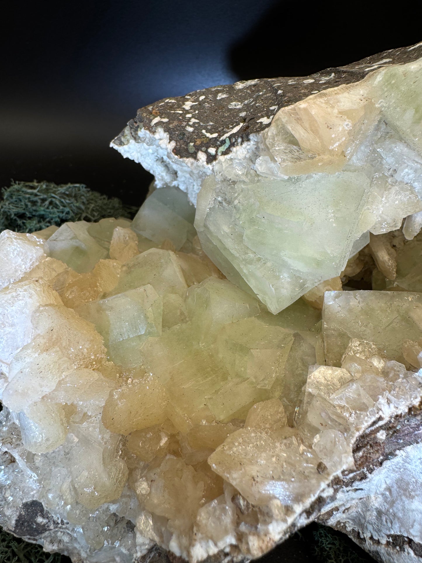 Apophyllite Stilbite Cluster from India (78g)