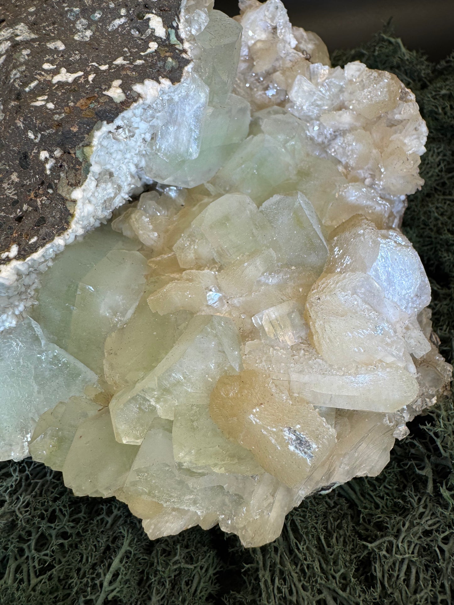 Apophyllite Stilbite Cluster from India (78g)