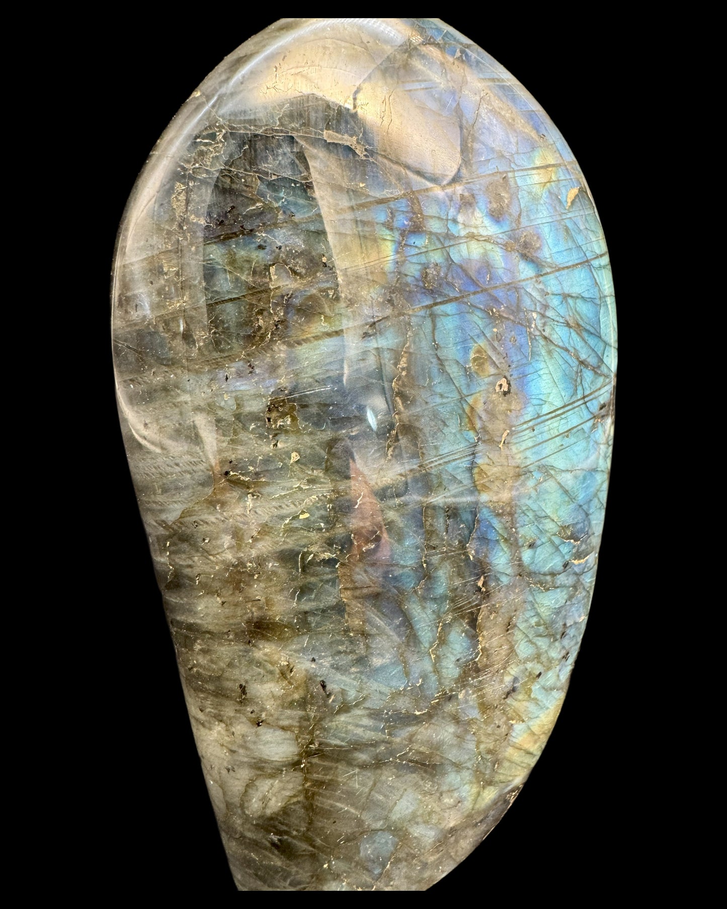 Labradorite Freeform from Madagascar (1333g) - fantastic play of colors all around 