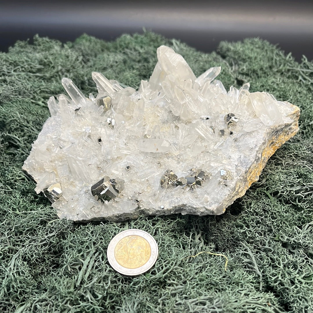 Pyrit an Bergkristall aus Indonesien (999g) - Grossstufe - Schöne Kristallspitzen - crystal paradise