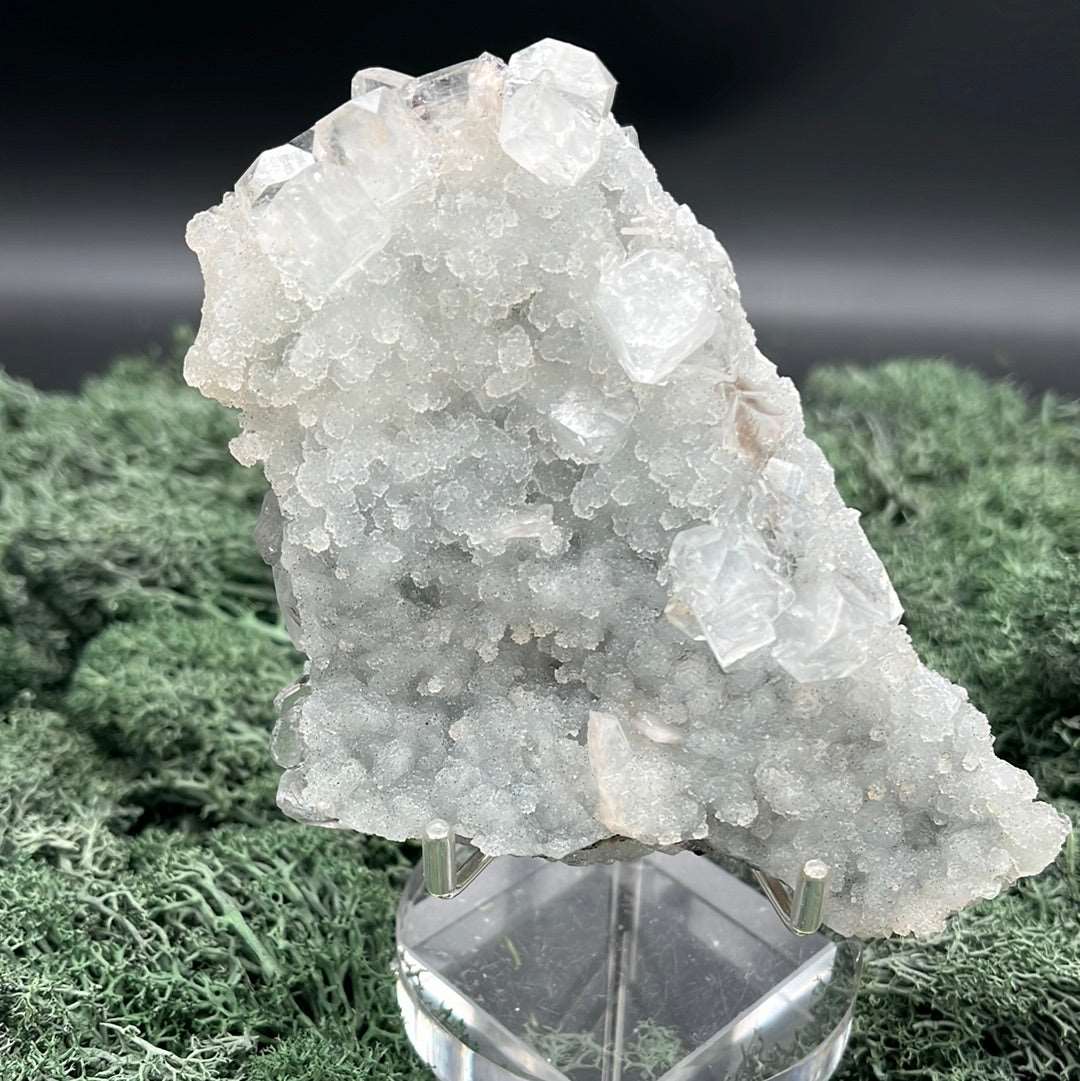 Apophyllit Grosssstufe aus Indien (217g) - Kristalle auf beiden Seiten - grosse transparente vs Sugar Crystals auf der anderen