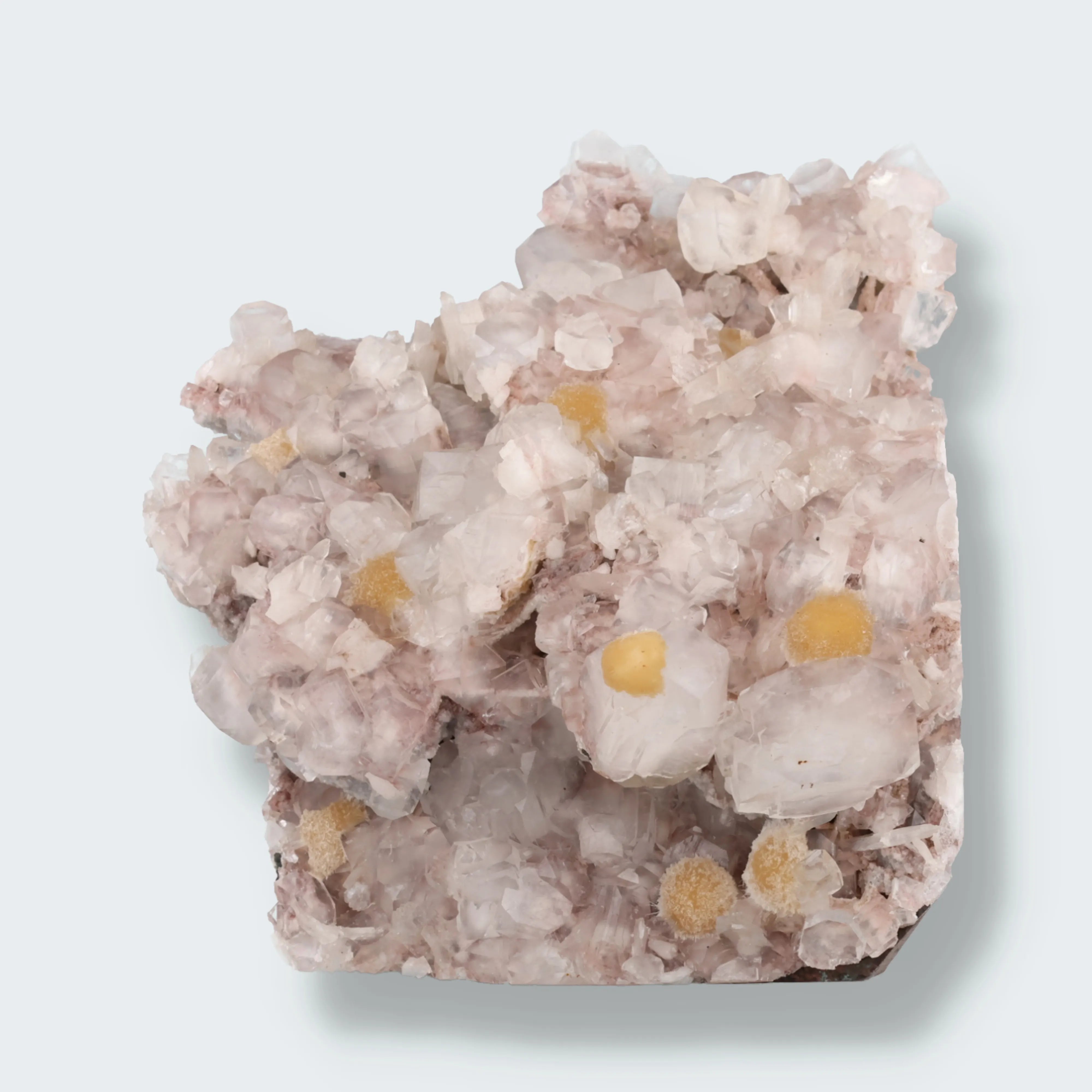 Apophyllit mit gelbem Thomsonit aus Indien (1565g)