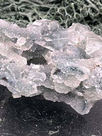 Apophyllit Stufe aus Indien (42g) - sehr schöne grosse Kristalle zusammen mit Sugar Crystals - crystal paradise