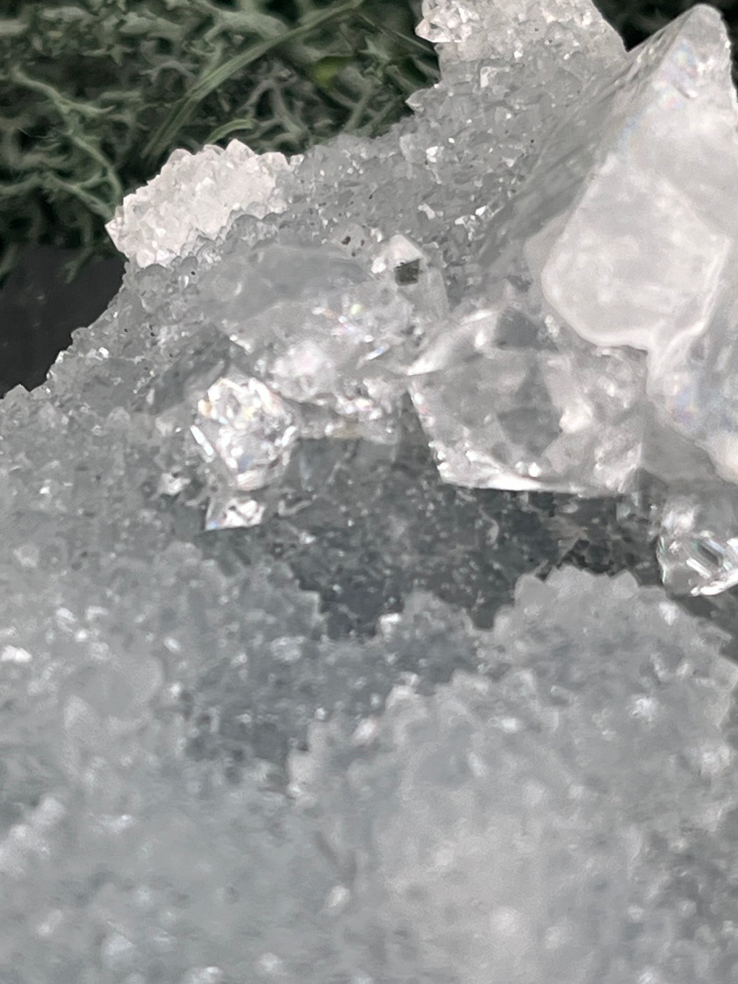 Apophyllit Stufe aus Indien (37g) - schöne grosse Kristalle zusammen mit Sugar Crystals