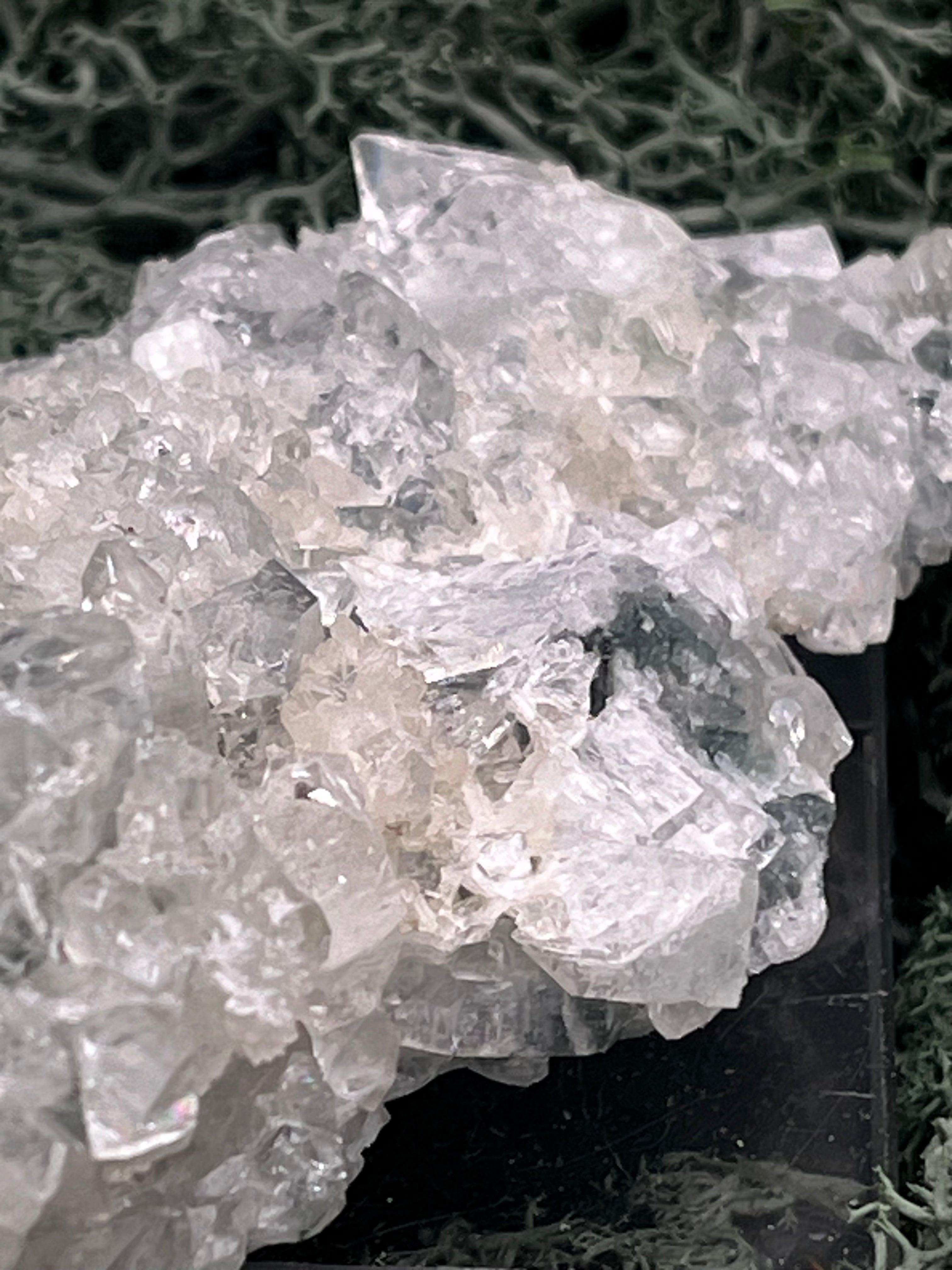 Apophyllit Stufe aus Indien (127g) - viele Kristalle - crystal paradise