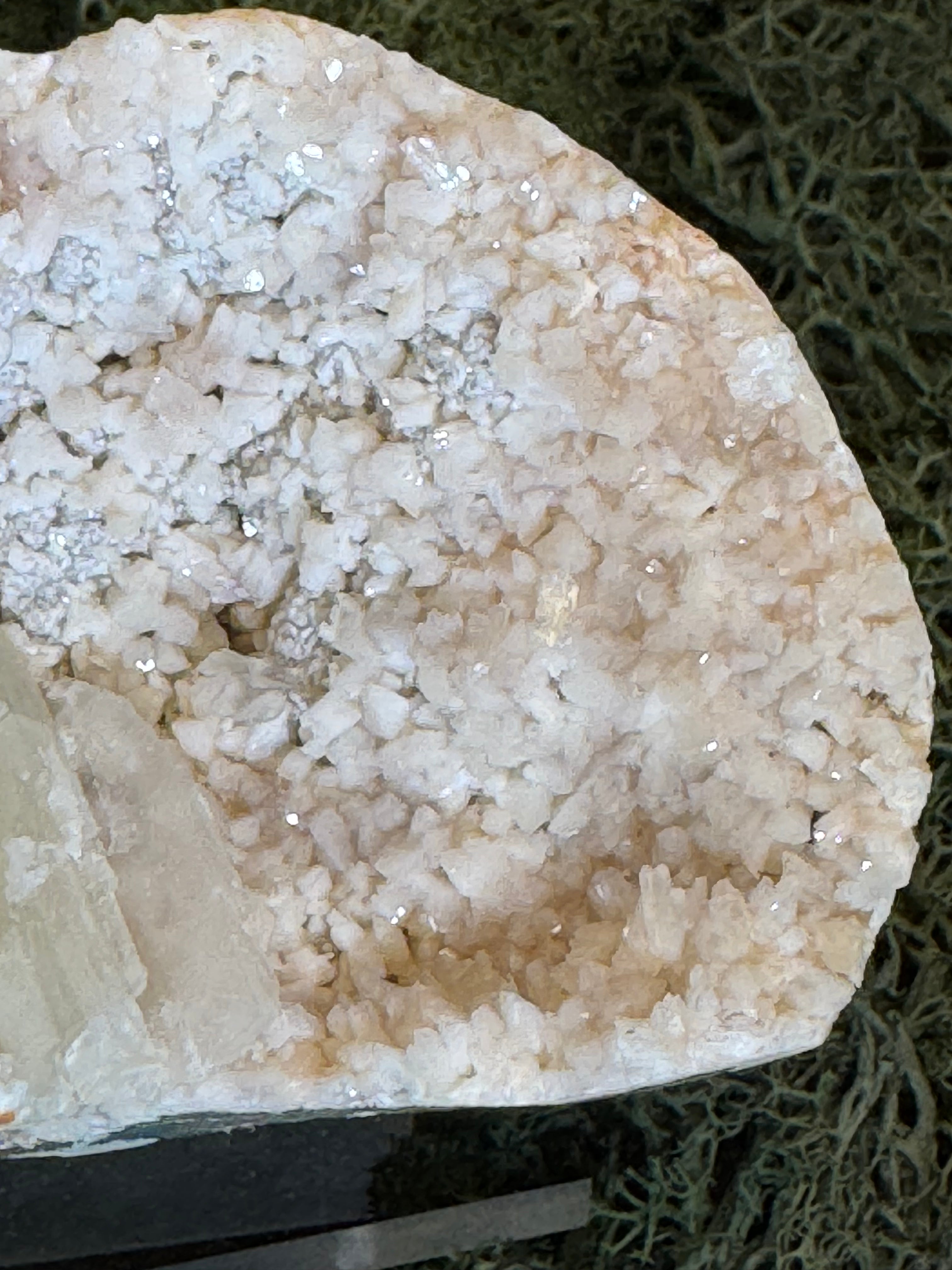 Heulandit / Euzeolit Geode mit Apophylilt aus Maharashtra, Nashik pune, Indien (319g) - crystal paradise