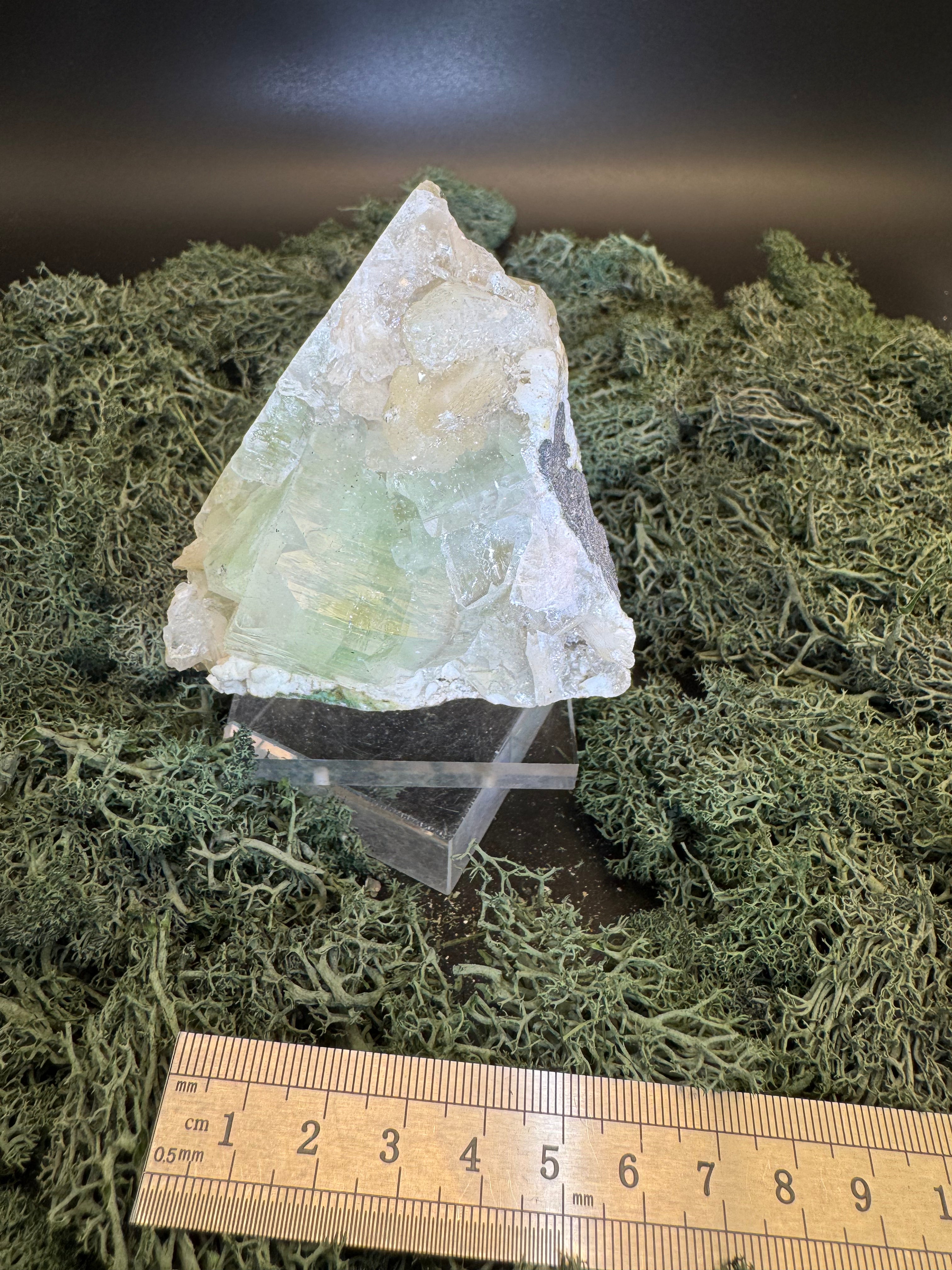 Grüner Apophyllit mit Stilbit Cluster aus Maharashtra, Nashik pune, Indien (219g) - crystal paradise