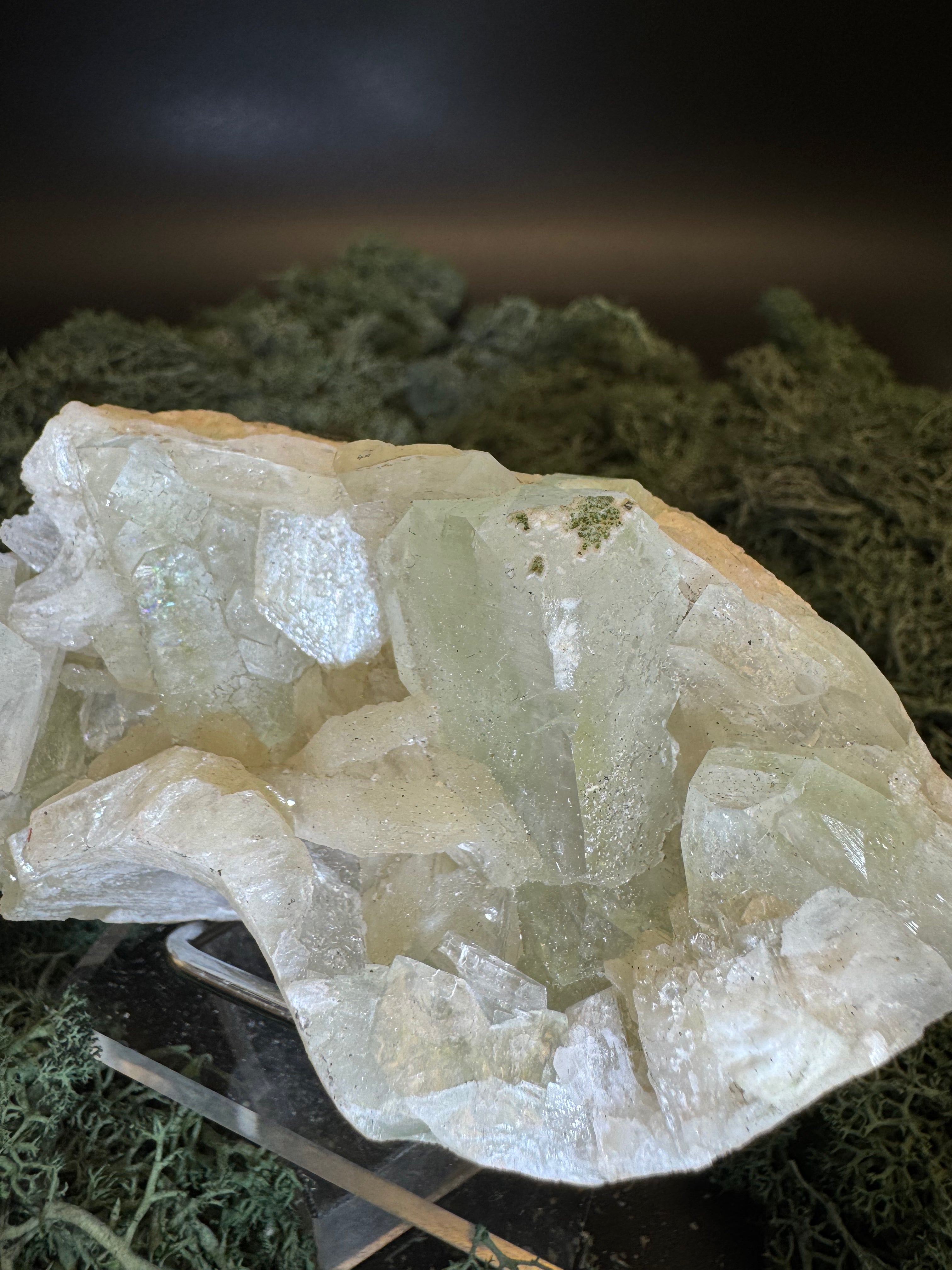 Grüner Apophyllit mit Stilbit Cluster aus Maharashtra, Nashik pune, Indien (293g) - crystal paradise