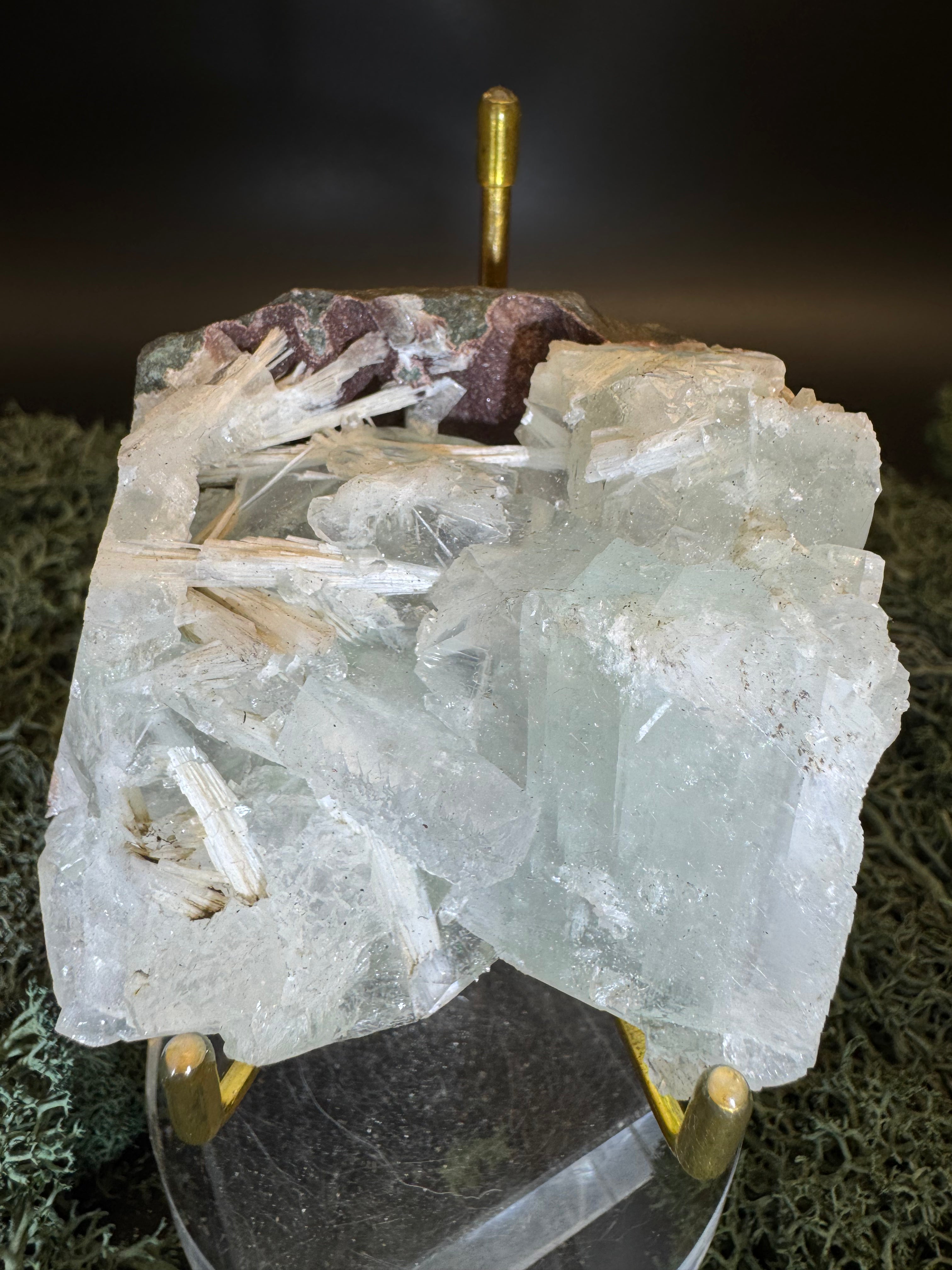 Grüner Apophyllit mit Hevlandit Cluster aus Maharashtra, Nashik pune, Indien (234g) - crystal paradise