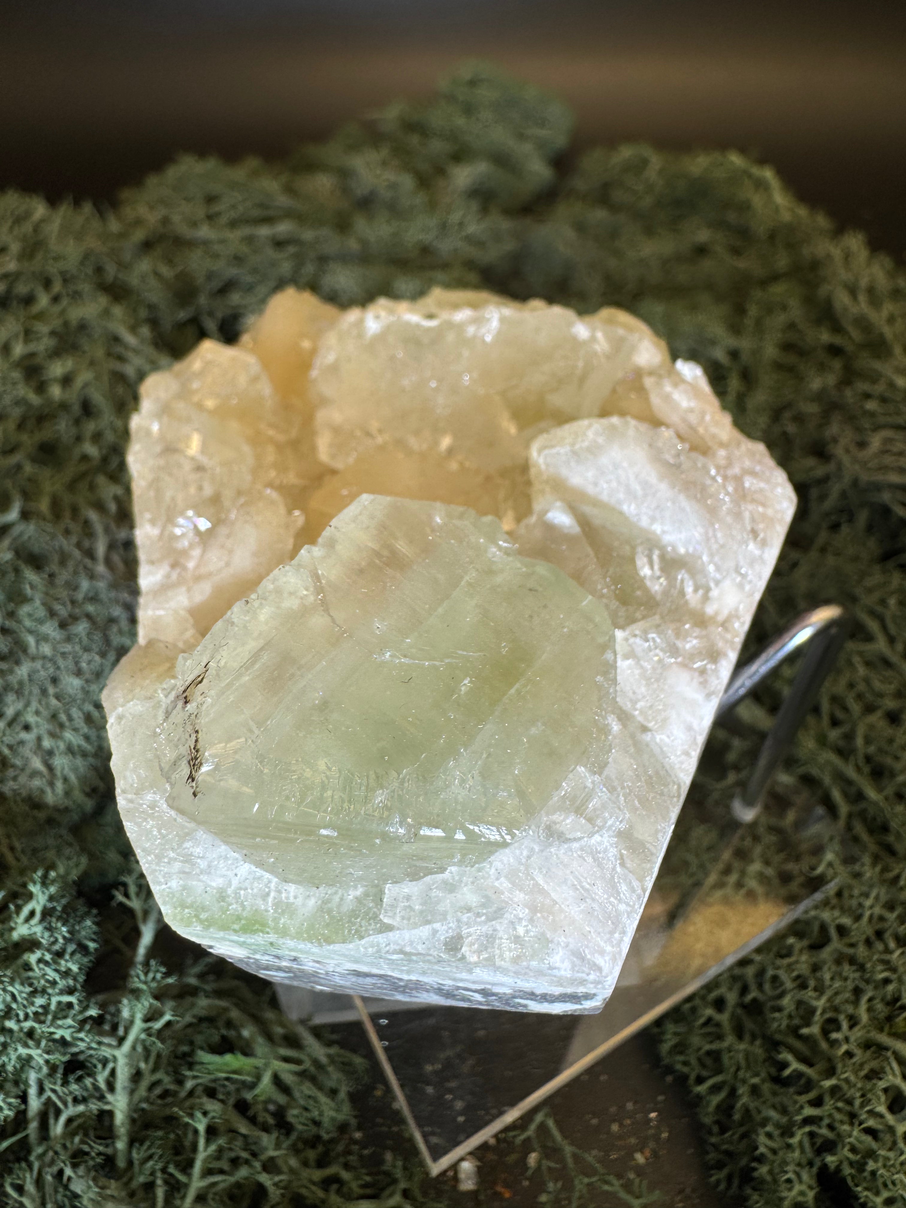Grüner Apophyllit mit Stilbit Cluster aus Maharashtra, Nashik pune, Indien (253g) - crystal paradise