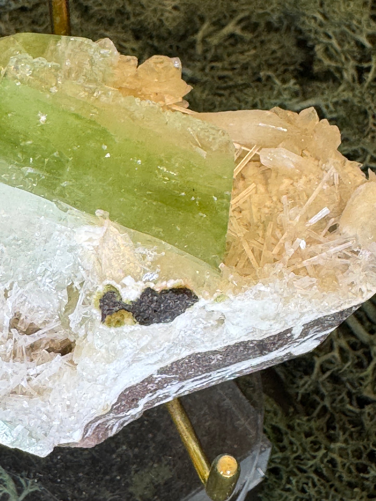 Apophyllite Stilbite Cluster from India (78g)