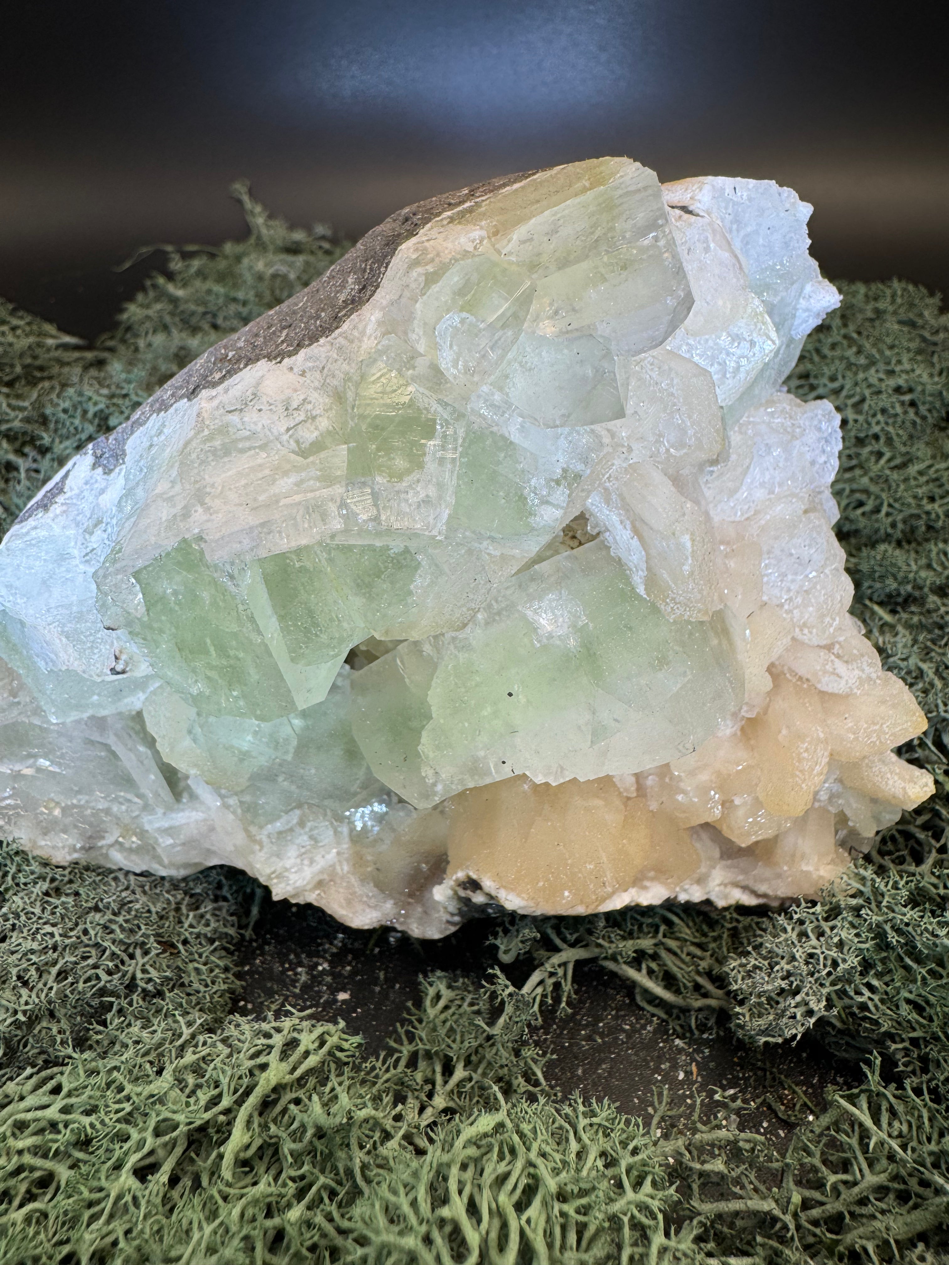 Grüner Apophyllit mit Stilbit Cluster aus Maharashtra, Nashik pune, Indien (1063g) - große Kristalle - crystal paradise