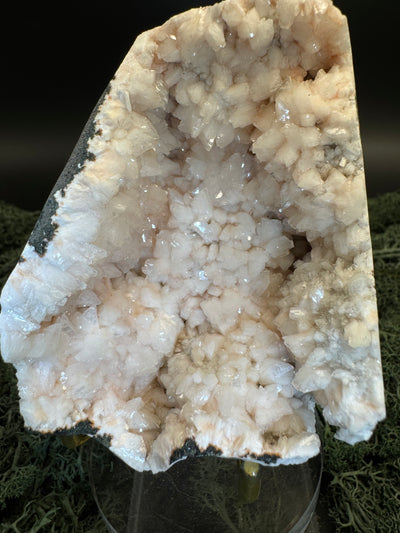 Heulandit / Euzeolit Geode aus Maharashtra, Nashik pune, Indien (246g)