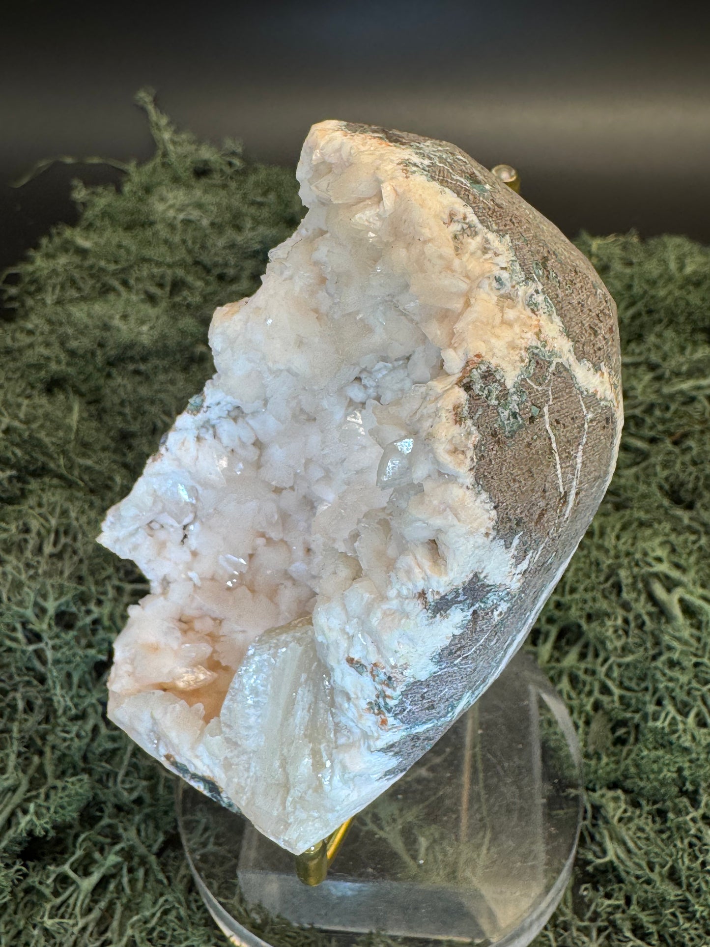 Heulandit / Euzeolit Geode mit Stilbit aus Maharashtra, Nashik pune, Indien (218g)