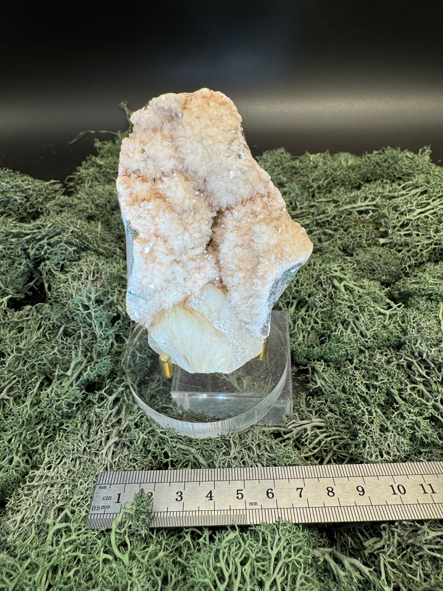 Heulandit / Euzeolit Geode mit Stilbit aus Maharashtra, Nashik pune, Indien (213g)