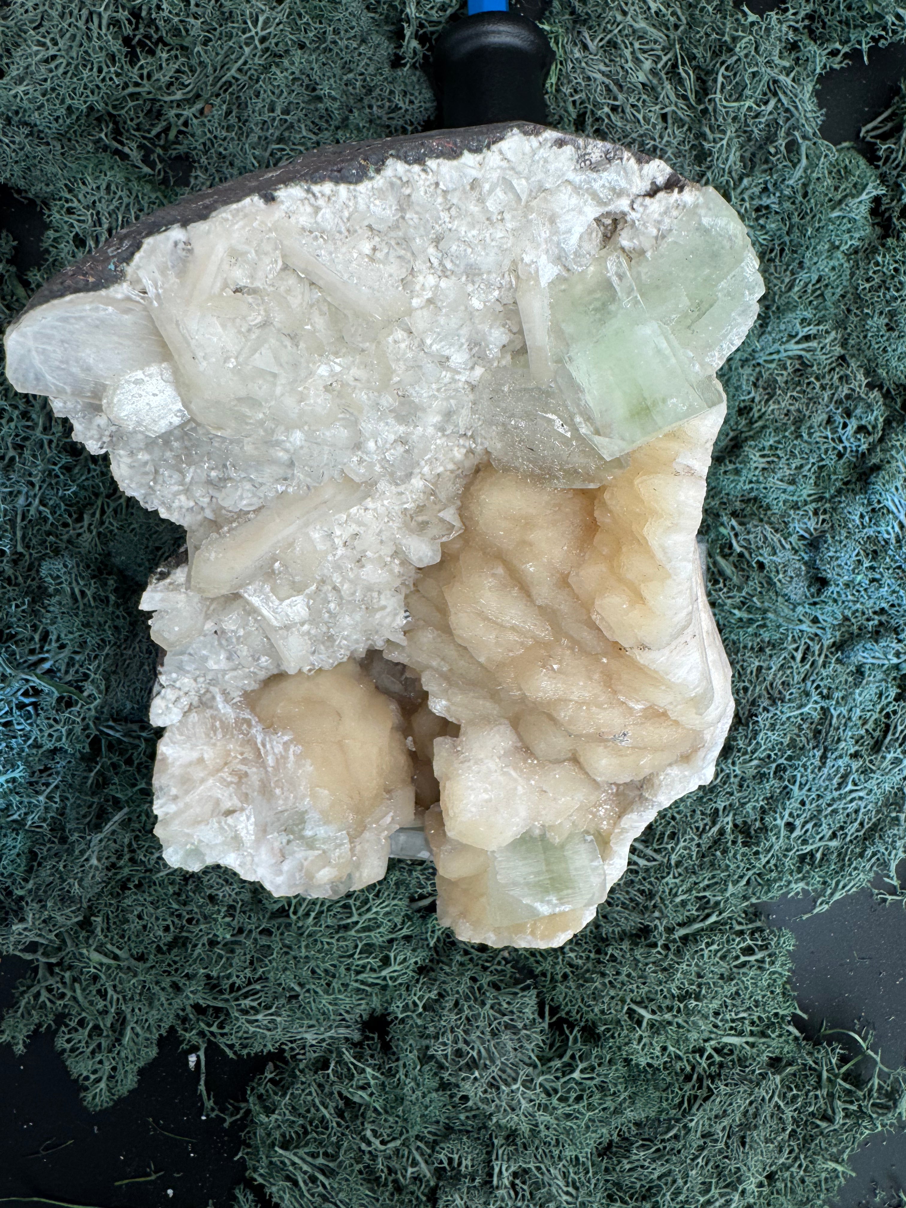 Grüner Apophyllit mit Stilbit XXL Cluster aus Maharashtra, Nashik pune, Indien (2991g) - crystal paradise