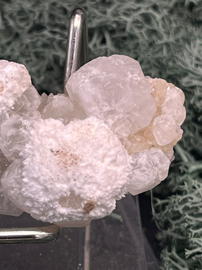 Okenit auf Apophyllit Cluster (Stufe) aus Indien (33g) - sehr schöne Kristallbildungen - crystal paradise